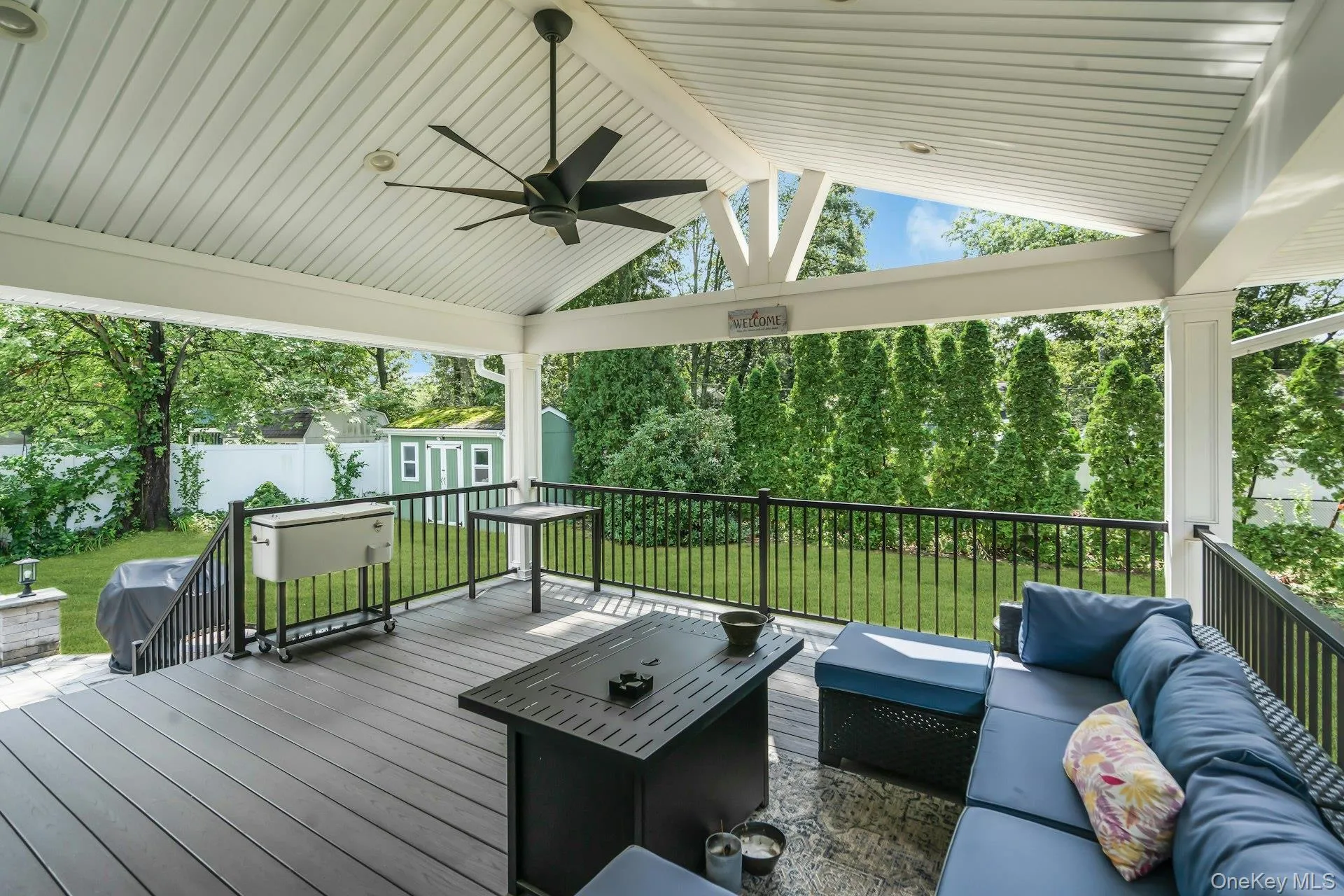20 Hunter Place, Smithtown, NY, 4 Bedrooms Bedrooms, 10 Rooms Rooms,2 BathroomsBathrooms,Residential,For Rent,Hunter,0,1030021 20 Hunter Place, Smithtown, NY, 4 Bedrooms Bedrooms, 10 Rooms Rooms,2 BathroomsBathrooms,Residential,For Rent,Hunter,0,1030021