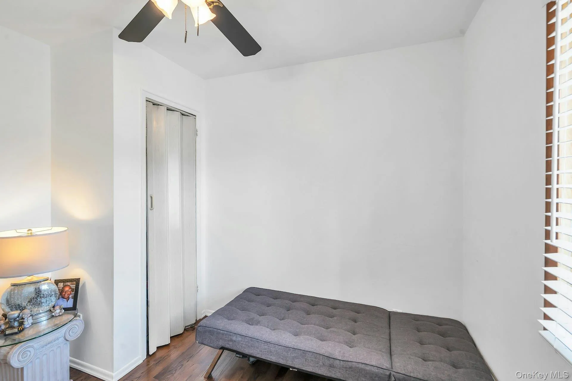 20 Hunter Place, Smithtown, NY, 4 Bedrooms Bedrooms, 10 Rooms Rooms,2 BathroomsBathrooms,Residential,For Rent,Hunter,0,1030021 20 Hunter Place, Smithtown, NY, 4 Bedrooms Bedrooms, 10 Rooms Rooms,2 BathroomsBathrooms,Residential,For Rent,Hunter,0,1030021