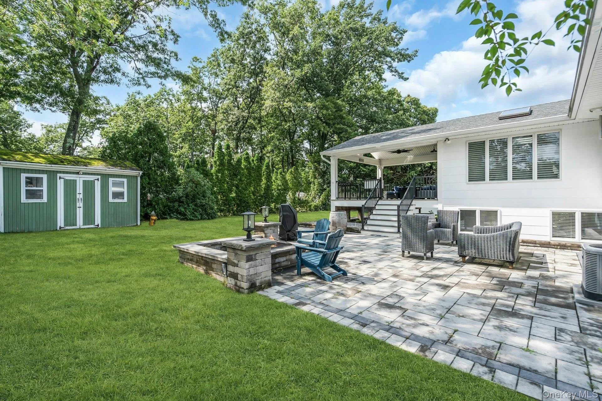 20 Hunter Place, Smithtown, NY, 4 Bedrooms Bedrooms, 10 Rooms Rooms,2 BathroomsBathrooms,Residential,For Rent,Hunter,0,1030021 20 Hunter Place, Smithtown, NY, 4 Bedrooms Bedrooms, 10 Rooms Rooms,2 BathroomsBathrooms,Residential,For Rent,Hunter,0,1030021