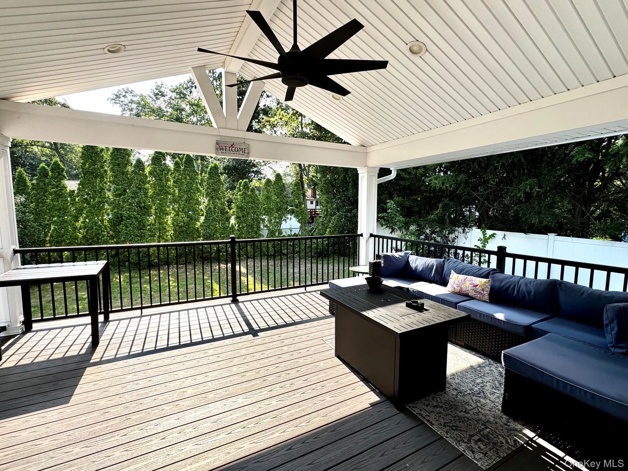 20 Hunter Place, Smithtown, NY, 4 Bedrooms Bedrooms, 10 Rooms Rooms,2 BathroomsBathrooms,Residential,For Rent,Hunter,0,1030021 20 Hunter Place, Smithtown, NY, 4 Bedrooms Bedrooms, 10 Rooms Rooms,2 BathroomsBathrooms,Residential,For Rent,Hunter,0,1030021