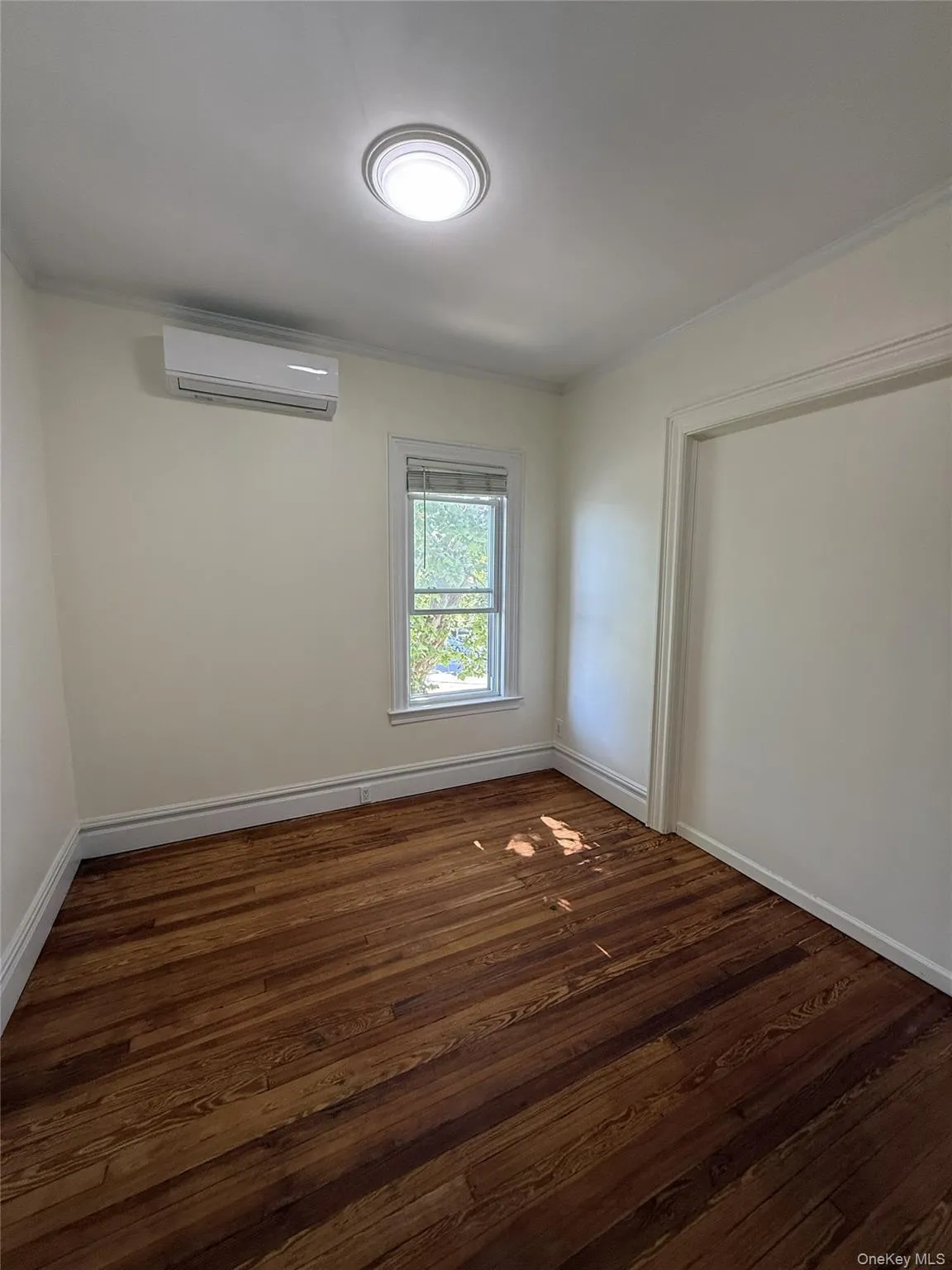 2528 Poplar Street, New York, NY, 3 Bedrooms Bedrooms, 5 Rooms Rooms,2 BathroomsBathrooms,Residential Lease,For Rent,Poplar,0,1030023 2528 Poplar Street, New York, NY, 3 Bedrooms Bedrooms, 5 Rooms Rooms,2 BathroomsBathrooms,Residential Lease,For Rent,Poplar,0,1030023