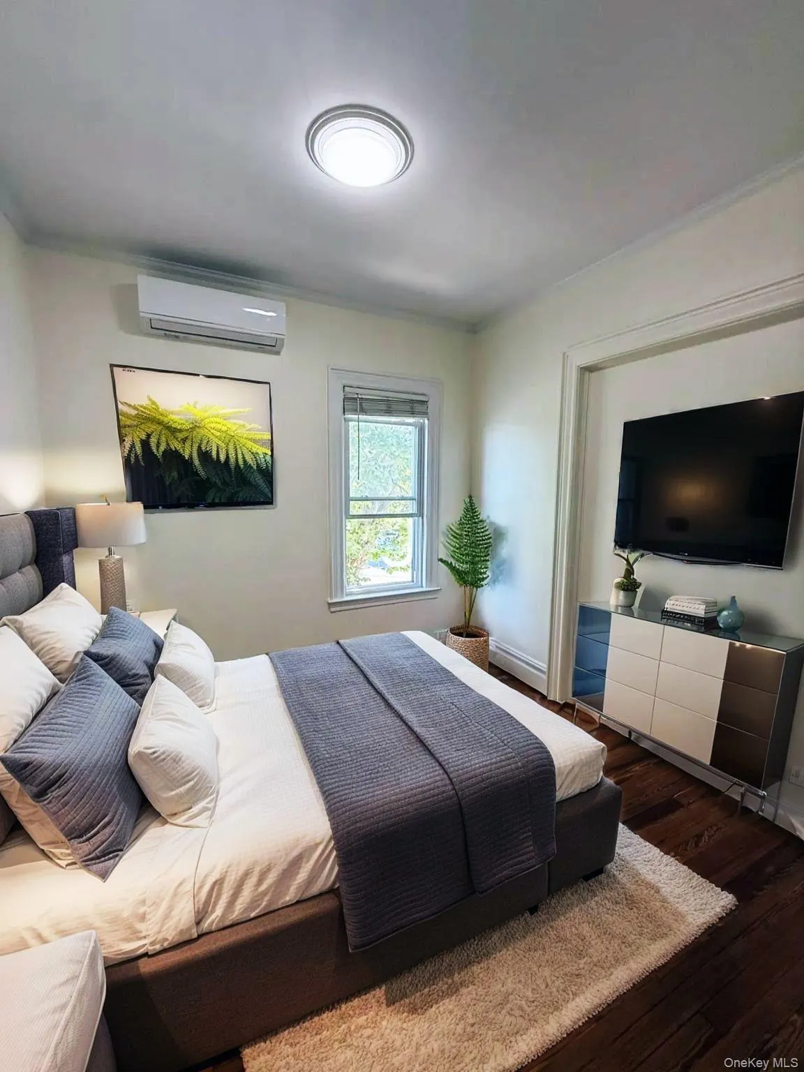 2528 Poplar Street, New York, NY, 3 Bedrooms Bedrooms, 5 Rooms Rooms,2 BathroomsBathrooms,Residential Lease,For Rent,Poplar,0,1030023 2528 Poplar Street, New York, NY, 3 Bedrooms Bedrooms, 5 Rooms Rooms,2 BathroomsBathrooms,Residential Lease,For Rent,Poplar,0,1030023