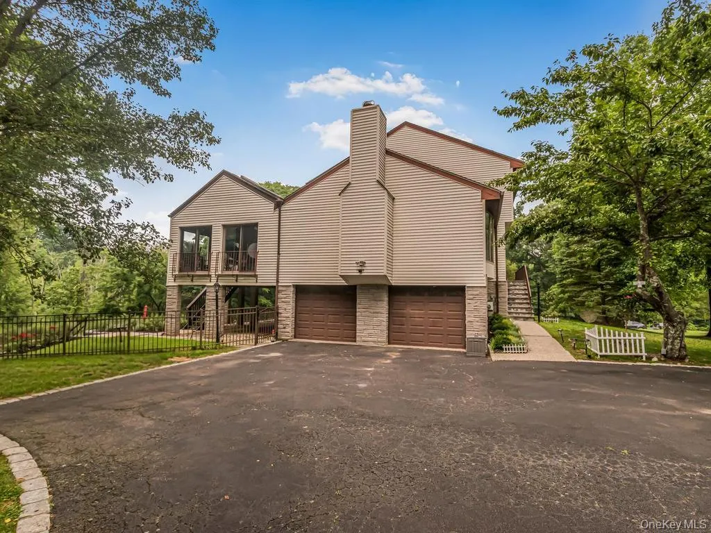 8 Fairgreen Court, Cortlandt, NY, 5 Bedrooms Bedrooms, 10 Rooms Rooms,4 BathroomsBathrooms,Residential,For Rent,Fairgreen,0,1030029 8 Fairgreen Court, Cortlandt, NY, 5 Bedrooms Bedrooms, 10 Rooms Rooms,4 BathroomsBathrooms,Residential,For Rent,Fairgreen,0,1030029