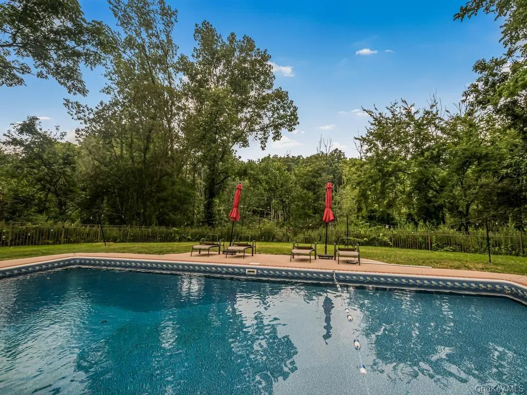 8 Fairgreen Court, Cortlandt, NY, 5 Bedrooms Bedrooms, 10 Rooms Rooms,4 BathroomsBathrooms,Residential,For Rent,Fairgreen,0,1030029 8 Fairgreen Court, Cortlandt, NY, 5 Bedrooms Bedrooms, 10 Rooms Rooms,4 BathroomsBathrooms,Residential,For Rent,Fairgreen,0,1030029