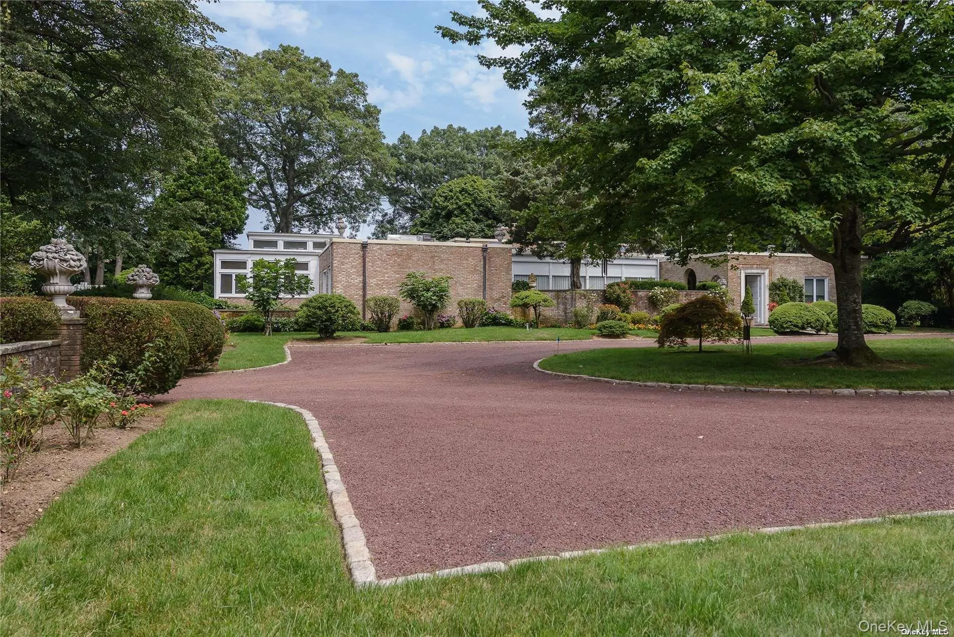 Spacious Courtyard for Parking. Spacious Courtyard for Parking.