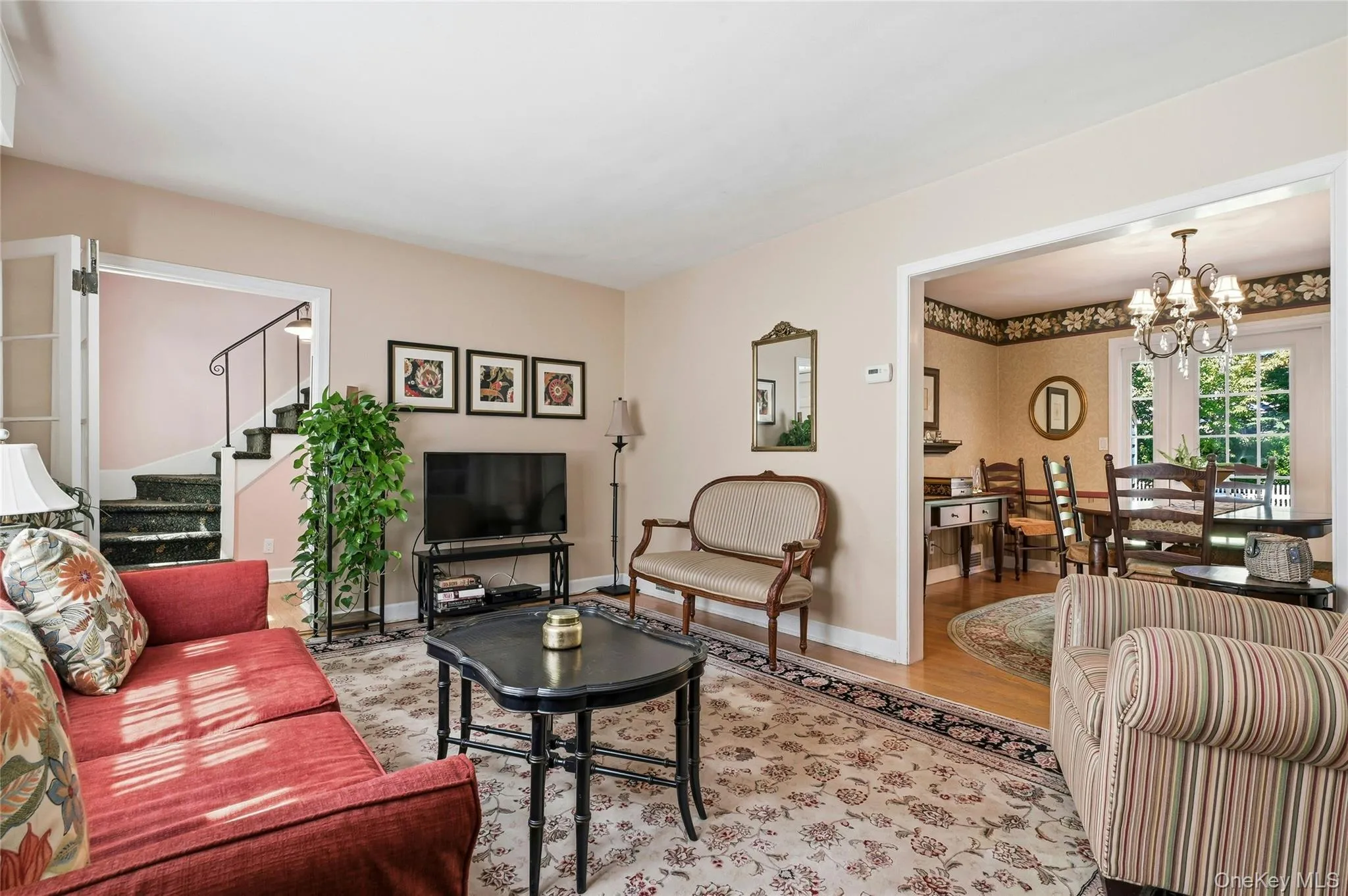 Bright sunny room with wood floors Bright sunny room with wood floors