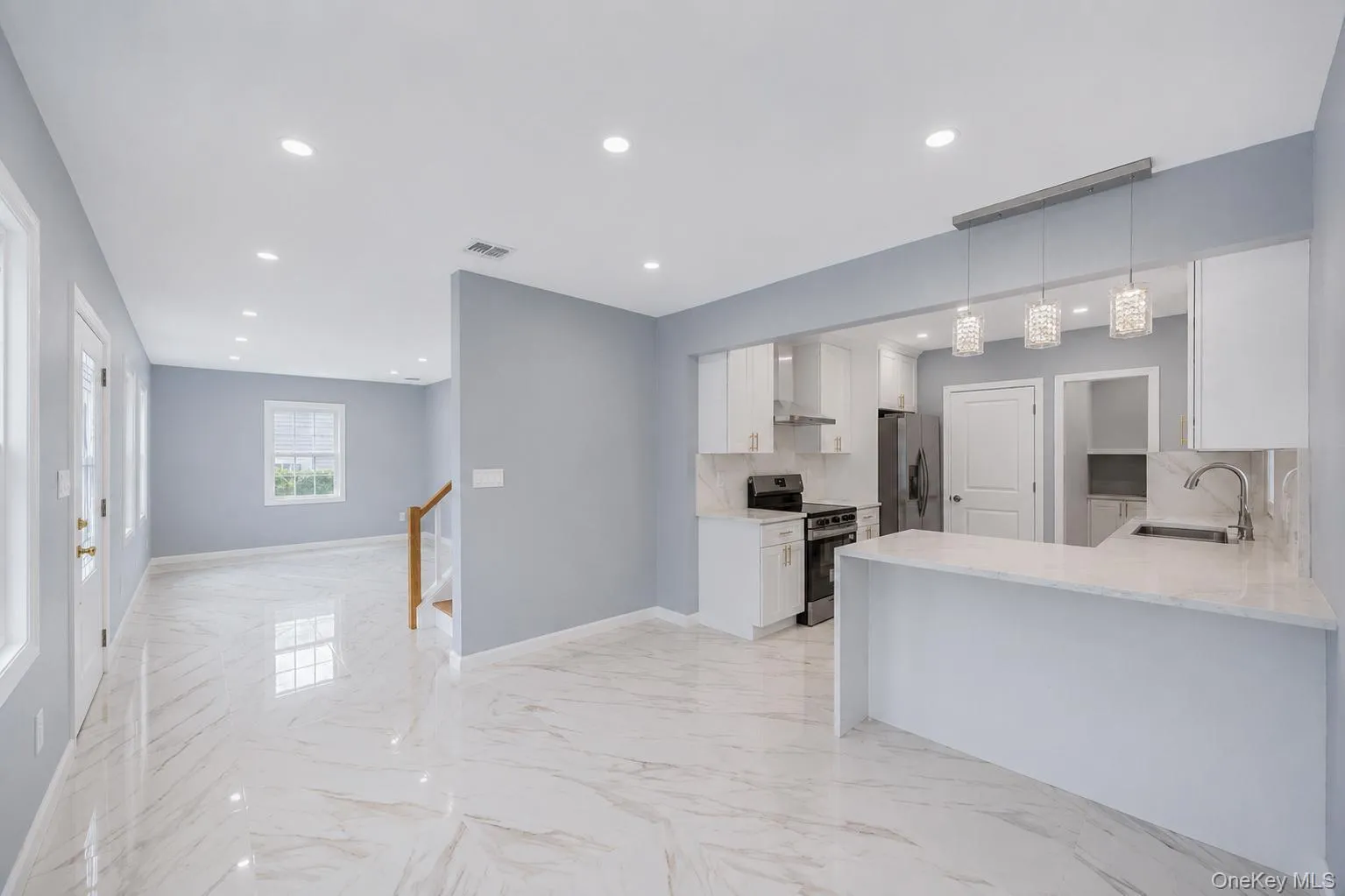 306 Greeley Avenue, Islip, NY, 5 Bedrooms Bedrooms, 7 Rooms Rooms,3 BathroomsBathrooms,Residential,For Rent,Greeley,0,1030037 306 Greeley Avenue, Islip, NY, 5 Bedrooms Bedrooms, 7 Rooms Rooms,3 BathroomsBathrooms,Residential,For Rent,Greeley,0,1030037