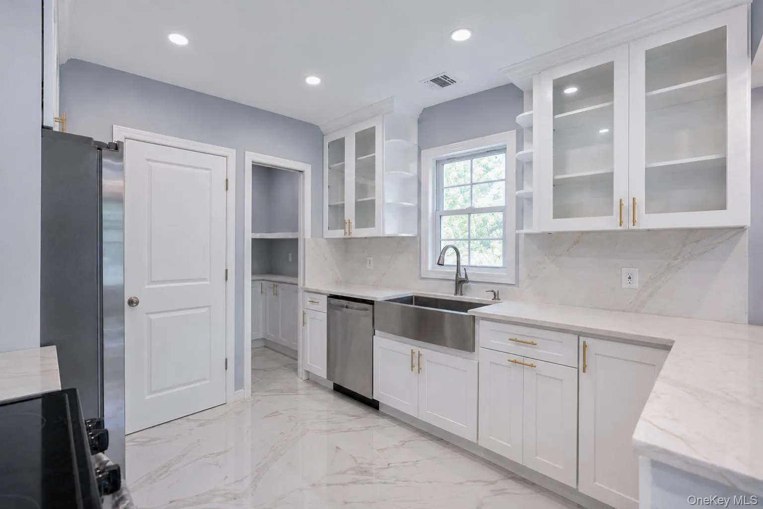 306 Greeley Avenue, Islip, NY, 5 Bedrooms Bedrooms, 7 Rooms Rooms,3 BathroomsBathrooms,Residential,For Rent,Greeley,0,1030037 306 Greeley Avenue, Islip, NY, 5 Bedrooms Bedrooms, 7 Rooms Rooms,3 BathroomsBathrooms,Residential,For Rent,Greeley,0,1030037
