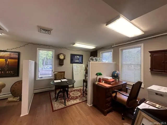 424 New York Avenue, Huntington, NY, ,Commercial Lease,For Rent,New York,0,1030040 424 New York Avenue, Huntington, NY, ,Commercial Lease,For Rent,New York,0,1030040