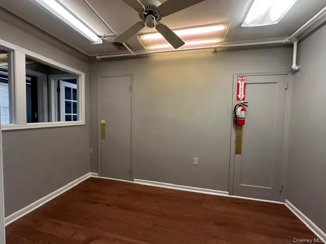 424 New York Avenue, Huntington, NY, ,Commercial Lease,For Rent,New York,0,1030040 424 New York Avenue, Huntington, NY, ,Commercial Lease,For Rent,New York,0,1030040