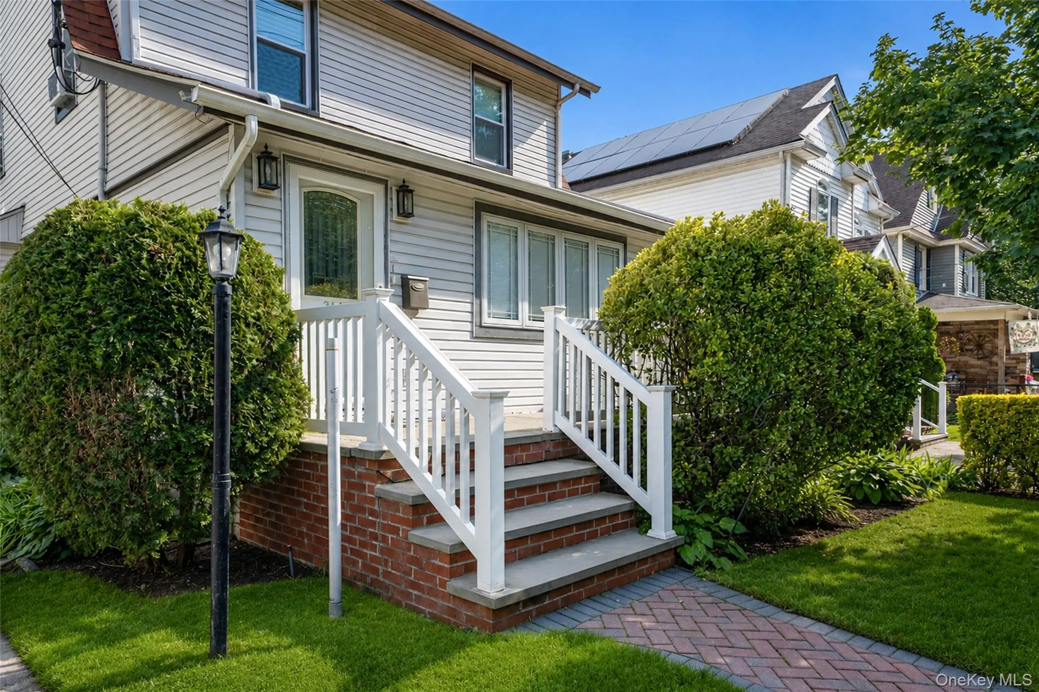 214 Lowell Avenue, Hempstead, NY, 5 Bedrooms Bedrooms, 12 Rooms Rooms,3 BathroomsBathrooms,Residential,For Rent,Lowell,0,1030042 214 Lowell Avenue, Hempstead, NY, 5 Bedrooms Bedrooms, 12 Rooms Rooms,3 BathroomsBathrooms,Residential,For Rent,Lowell,0,1030042