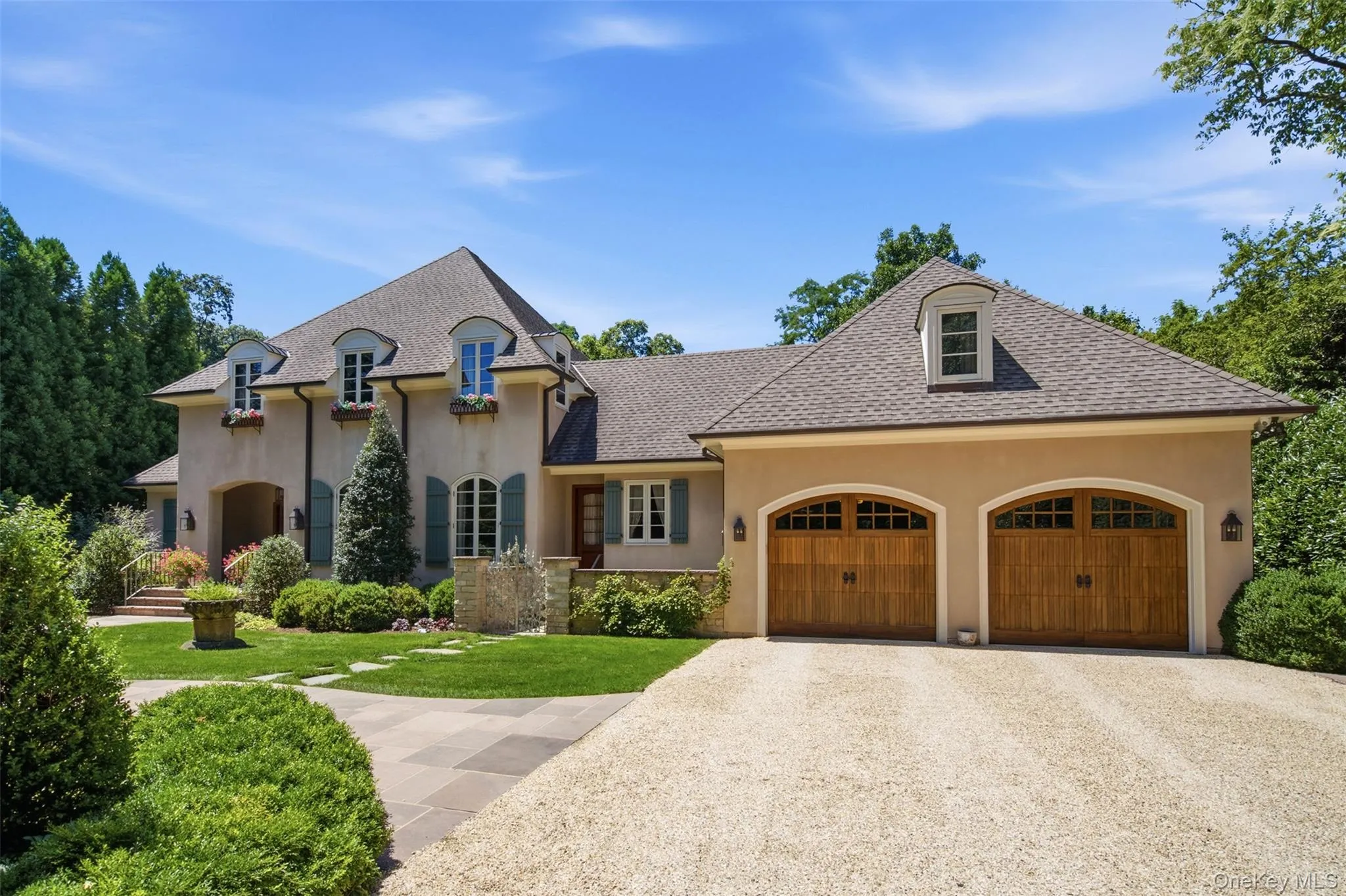 5 Puritan Place, Huntington, NY, 5 Bedrooms Bedrooms, 11 Rooms Rooms,3 BathroomsBathrooms,Residential,For Rent,Puritan,0,1030046 5 Puritan Place, Huntington, NY, 5 Bedrooms Bedrooms, 11 Rooms Rooms,3 BathroomsBathrooms,Residential,For Rent,Puritan,0,1030046