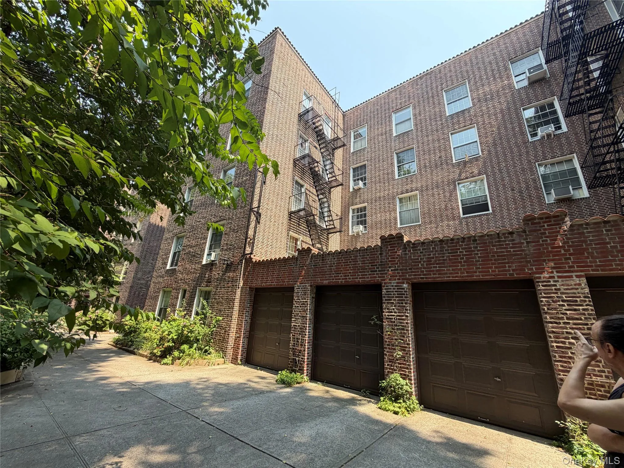 37-22 85th Street, New York, NY, 1 Bedroom Bedrooms, 4 Rooms Rooms,1 BathroomBathrooms,Residential,For Rent,85th,0,1030047 37-22 85th Street, New York, NY, 1 Bedroom Bedrooms, 4 Rooms Rooms,1 BathroomBathrooms,Residential,For Rent,85th,0,1030047