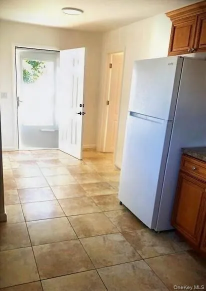 20 Carle Road, North Hempstead, NY, 3 Bedrooms Bedrooms, 5 Rooms Rooms,1 BathroomBathrooms,Residential Lease,For Rent,Carle,0,1030051 20 Carle Road, North Hempstead, NY, 3 Bedrooms Bedrooms, 5 Rooms Rooms,1 BathroomBathrooms,Residential Lease,For Rent,Carle,0,1030051