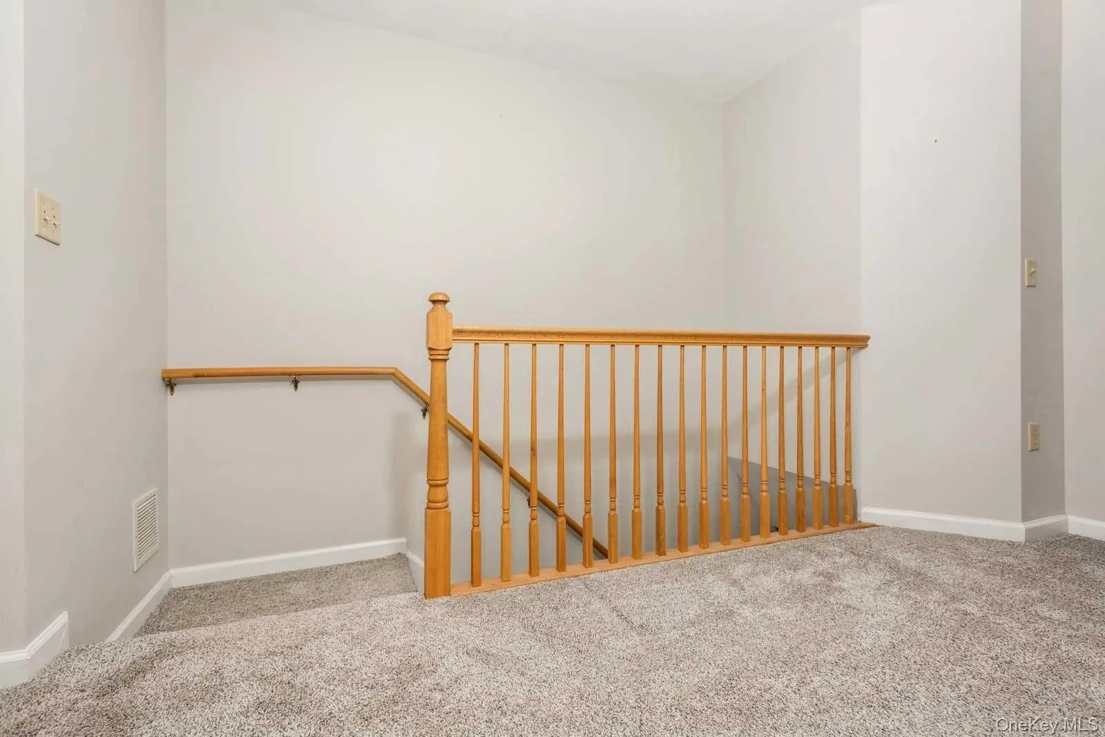 52 Schenck Avenue, Beacon, NY, 3 Bedrooms Bedrooms, 8 Rooms Rooms,1 BathroomBathrooms,Residential Lease,For Rent,Schenck,0,1030054 52 Schenck Avenue, Beacon, NY, 3 Bedrooms Bedrooms, 8 Rooms Rooms,1 BathroomBathrooms,Residential Lease,For Rent,Schenck,0,1030054