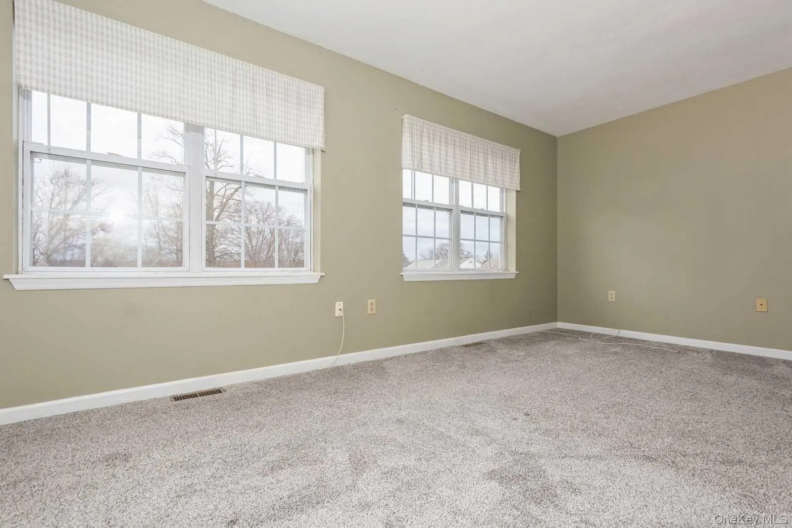 52 Schenck Avenue, Beacon, NY, 3 Bedrooms Bedrooms, 8 Rooms Rooms,1 BathroomBathrooms,Residential Lease,For Rent,Schenck,0,1030054 52 Schenck Avenue, Beacon, NY, 3 Bedrooms Bedrooms, 8 Rooms Rooms,1 BathroomBathrooms,Residential Lease,For Rent,Schenck,0,1030054