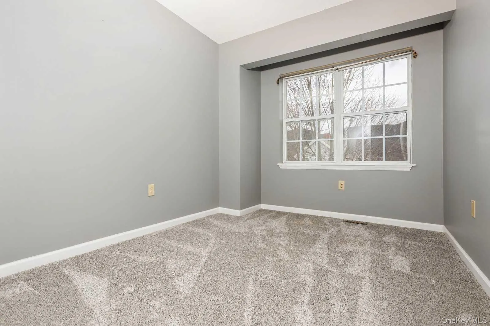 52 Schenck Avenue, Beacon, NY, 3 Bedrooms Bedrooms, 8 Rooms Rooms,1 BathroomBathrooms,Residential Lease,For Rent,Schenck,0,1030054 52 Schenck Avenue, Beacon, NY, 3 Bedrooms Bedrooms, 8 Rooms Rooms,1 BathroomBathrooms,Residential Lease,For Rent,Schenck,0,1030054