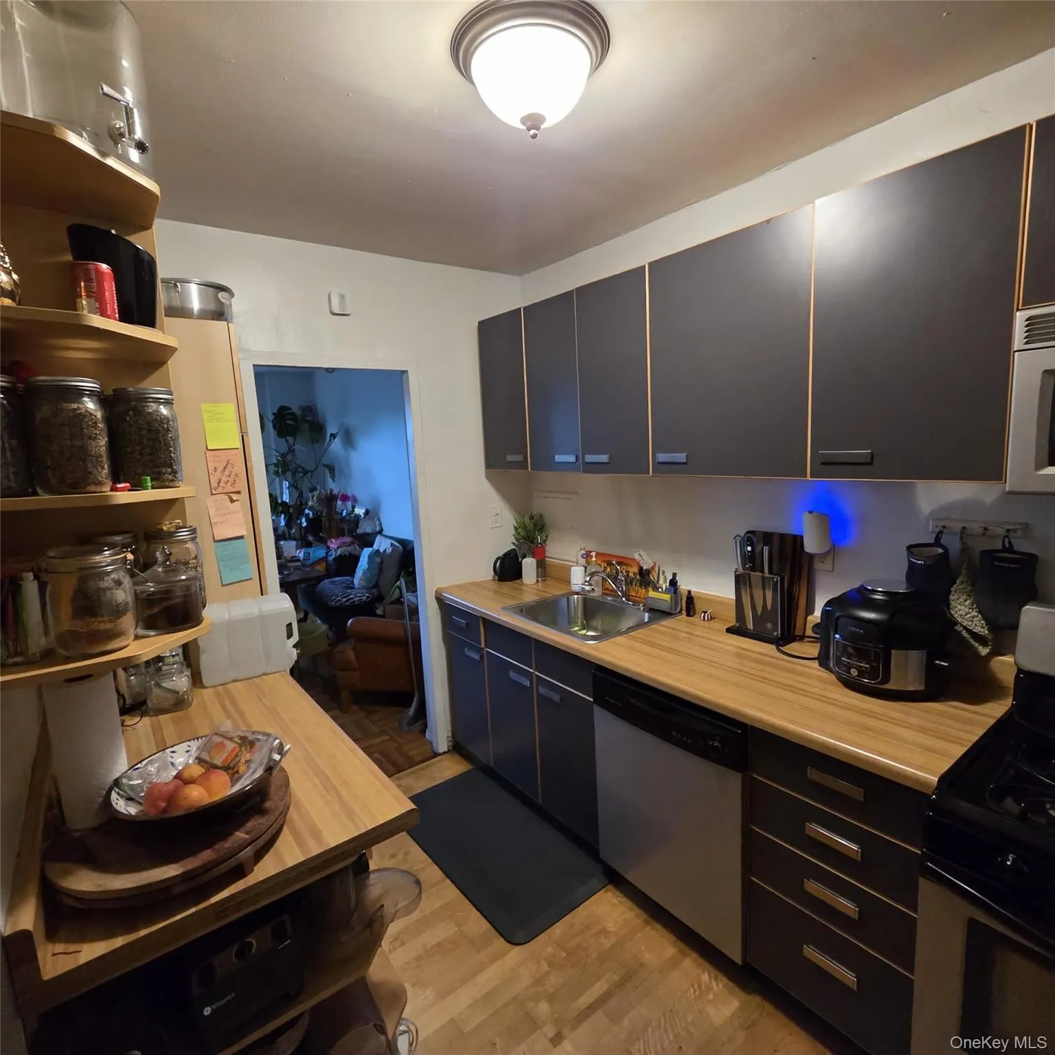 6 Fordham Hill Oval, New York, NY, 1 Bedroom Bedrooms, 3 Rooms Rooms,1 BathroomBathrooms,Residential,For Rent,Fordham Hill,0,1030061 6 Fordham Hill Oval, New York, NY, 1 Bedroom Bedrooms, 3 Rooms Rooms,1 BathroomBathrooms,Residential,For Rent,Fordham Hill,0,1030061