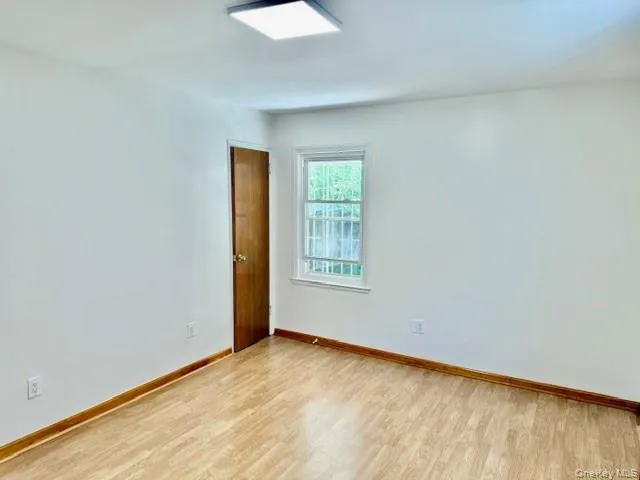 24614 61st Avenue, New York, NY, 3 Bedrooms Bedrooms, 6 Rooms Rooms,1 BathroomBathrooms,Residential Lease,For Rent,61st,0,1030066 24614 61st Avenue, New York, NY, 3 Bedrooms Bedrooms, 6 Rooms Rooms,1 BathroomBathrooms,Residential Lease,For Rent,61st,0,1030066