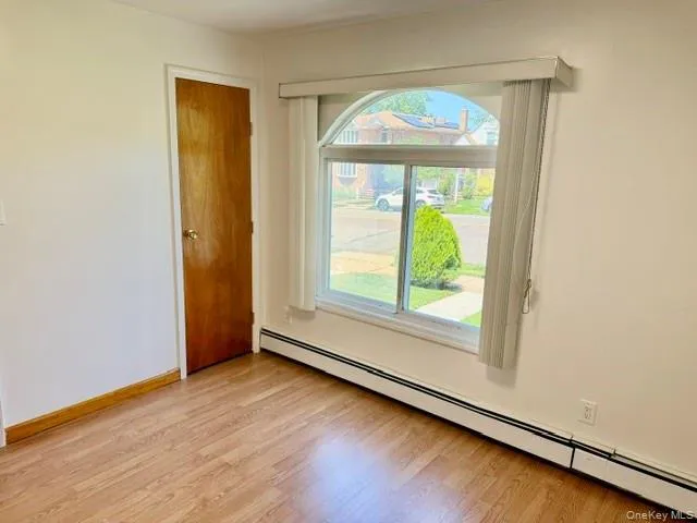 24614 61st Avenue, New York, NY, 3 Bedrooms Bedrooms, 6 Rooms Rooms,1 BathroomBathrooms,Residential Lease,For Rent,61st,0,1030066 24614 61st Avenue, New York, NY, 3 Bedrooms Bedrooms, 6 Rooms Rooms,1 BathroomBathrooms,Residential Lease,For Rent,61st,0,1030066