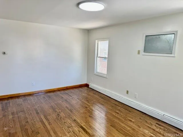 24614 61st Avenue, New York, NY, 3 Bedrooms Bedrooms, 6 Rooms Rooms,1 BathroomBathrooms,Residential Lease,For Rent,61st,0,1030066 24614 61st Avenue, New York, NY, 3 Bedrooms Bedrooms, 6 Rooms Rooms,1 BathroomBathrooms,Residential Lease,For Rent,61st,0,1030066