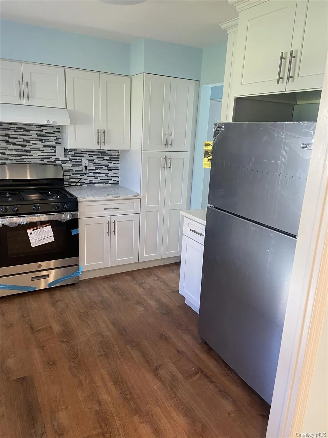 83-08 Langdale Street, New York, NY, 2 Bedrooms Bedrooms, 4 Rooms Rooms,1 BathroomBathrooms,Residential Lease,For Rent,Langdale,0,1030067 83-08 Langdale Street, New York, NY, 2 Bedrooms Bedrooms, 4 Rooms Rooms,1 BathroomBathrooms,Residential Lease,For Rent,Langdale,0,1030067