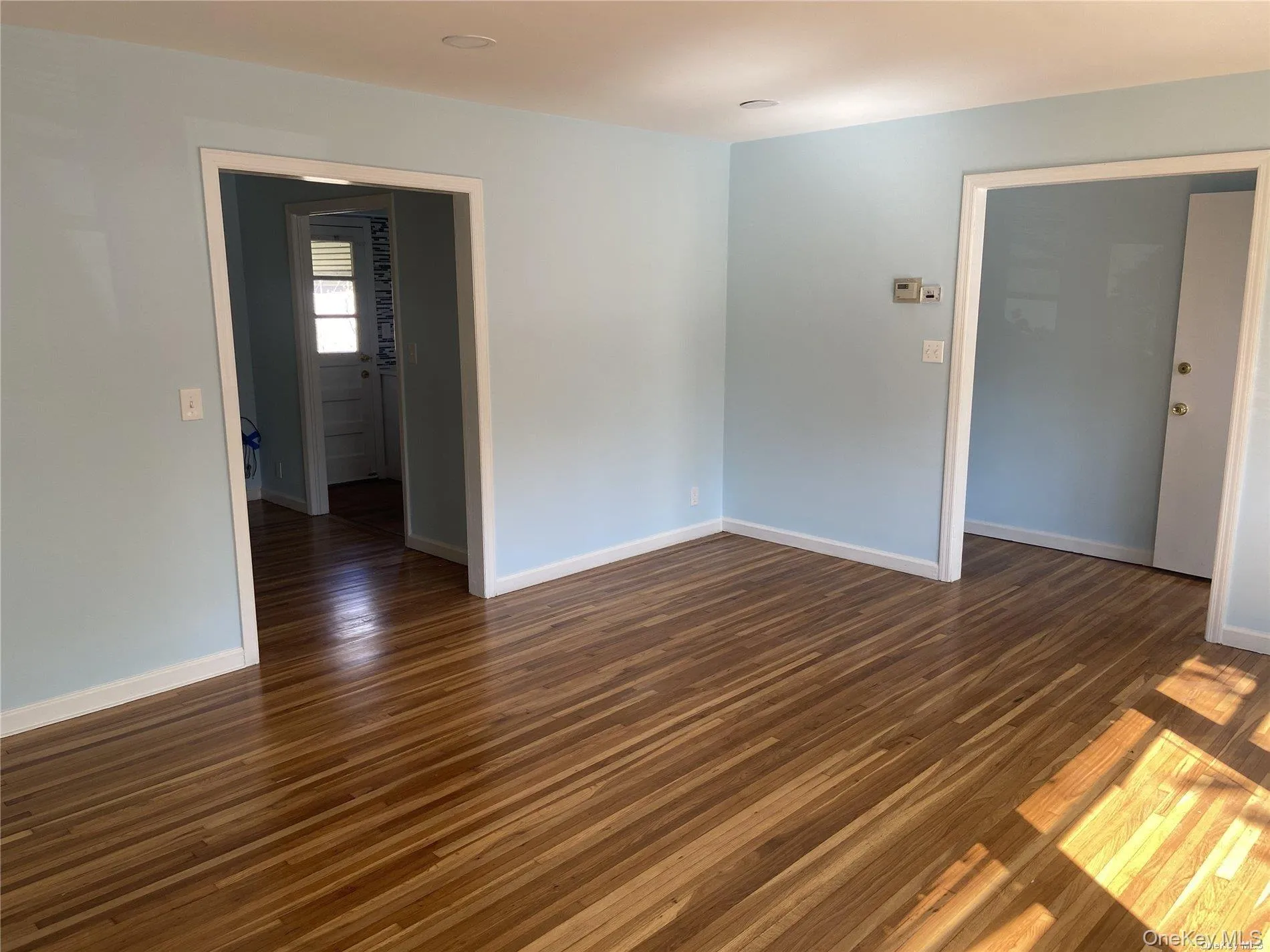 83-08 Langdale Street, New York, NY, 2 Bedrooms Bedrooms, 4 Rooms Rooms,1 BathroomBathrooms,Residential Lease,For Rent,Langdale,0,1030067 83-08 Langdale Street, New York, NY, 2 Bedrooms Bedrooms, 4 Rooms Rooms,1 BathroomBathrooms,Residential Lease,For Rent,Langdale,0,1030067