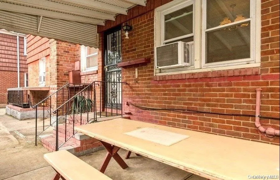 83-08 Langdale Street, New York, NY, 2 Bedrooms Bedrooms, 4 Rooms Rooms,1 BathroomBathrooms,Residential Lease,For Rent,Langdale,0,1030067 83-08 Langdale Street, New York, NY, 2 Bedrooms Bedrooms, 4 Rooms Rooms,1 BathroomBathrooms,Residential Lease,For Rent,Langdale,0,1030067