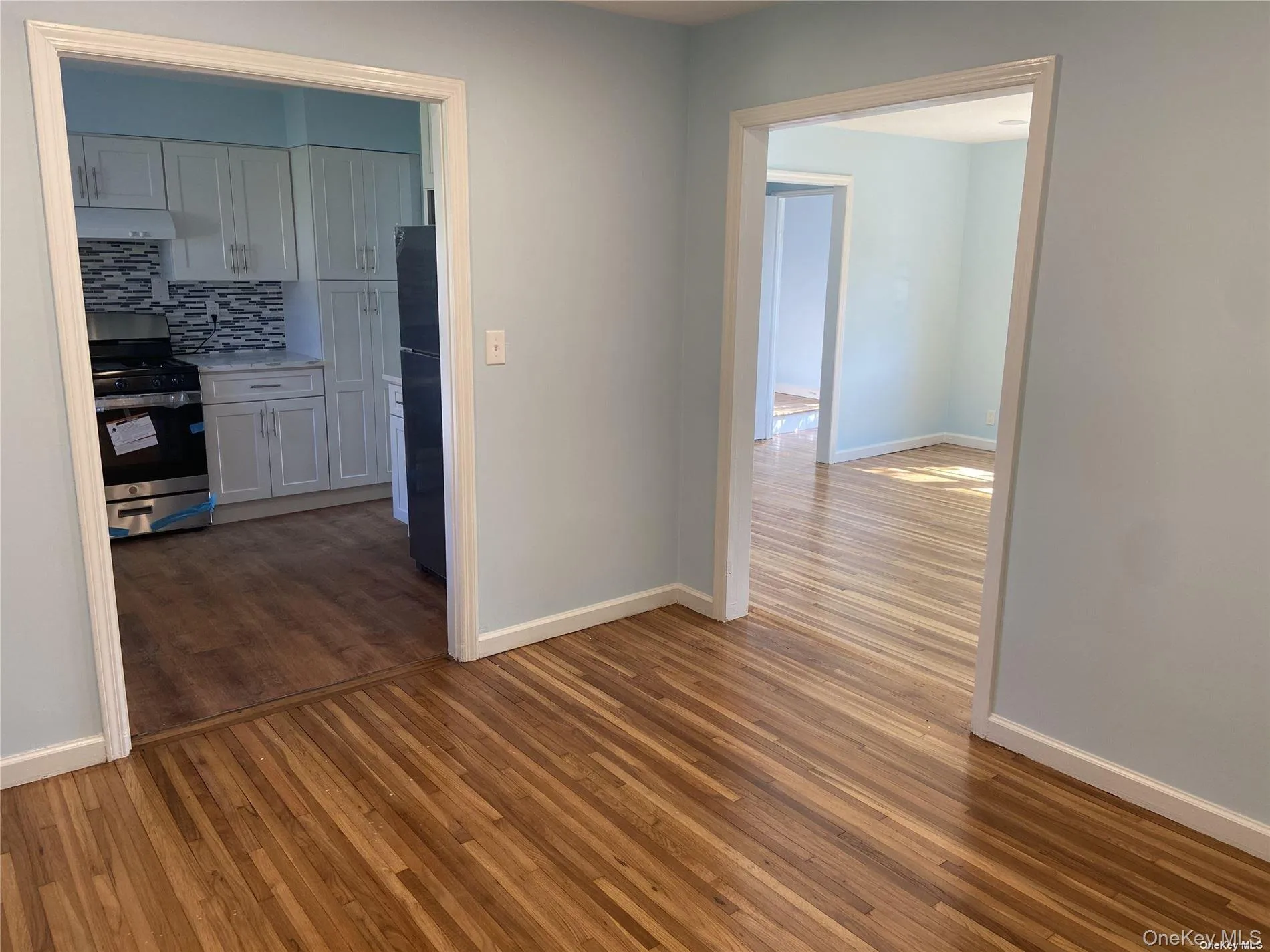 83-08 Langdale Street, New York, NY, 2 Bedrooms Bedrooms, 4 Rooms Rooms,1 BathroomBathrooms,Residential Lease,For Rent,Langdale,0,1030067 83-08 Langdale Street, New York, NY, 2 Bedrooms Bedrooms, 4 Rooms Rooms,1 BathroomBathrooms,Residential Lease,For Rent,Langdale,0,1030067