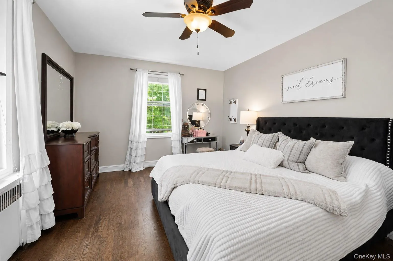 84 Pinewood Road, Greenburgh, NY, 1 Bedroom Bedrooms, 5 Rooms Rooms,1 BathroomBathrooms,Residential,For Rent,Pinewood,0,1030068 84 Pinewood Road, Greenburgh, NY, 1 Bedroom Bedrooms, 5 Rooms Rooms,1 BathroomBathrooms,Residential,For Rent,Pinewood,0,1030068