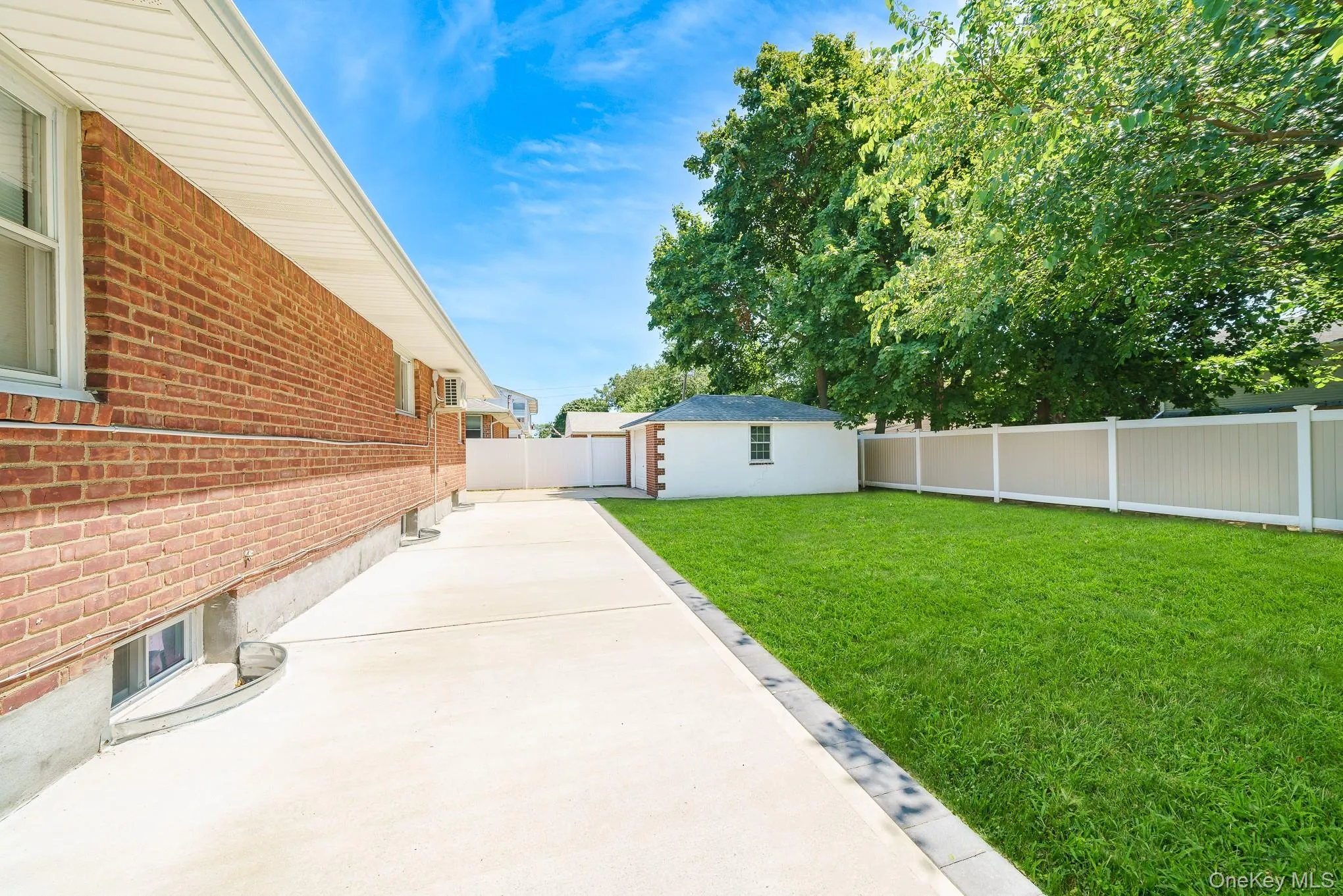 3900 Miller Place, Hempstead, NY, 3 Bedrooms Bedrooms, 6 Rooms Rooms,2 BathroomsBathrooms,Residential,For Rent,Miller,0,1030074 3900 Miller Place, Hempstead, NY, 3 Bedrooms Bedrooms, 6 Rooms Rooms,2 BathroomsBathrooms,Residential,For Rent,Miller,0,1030074