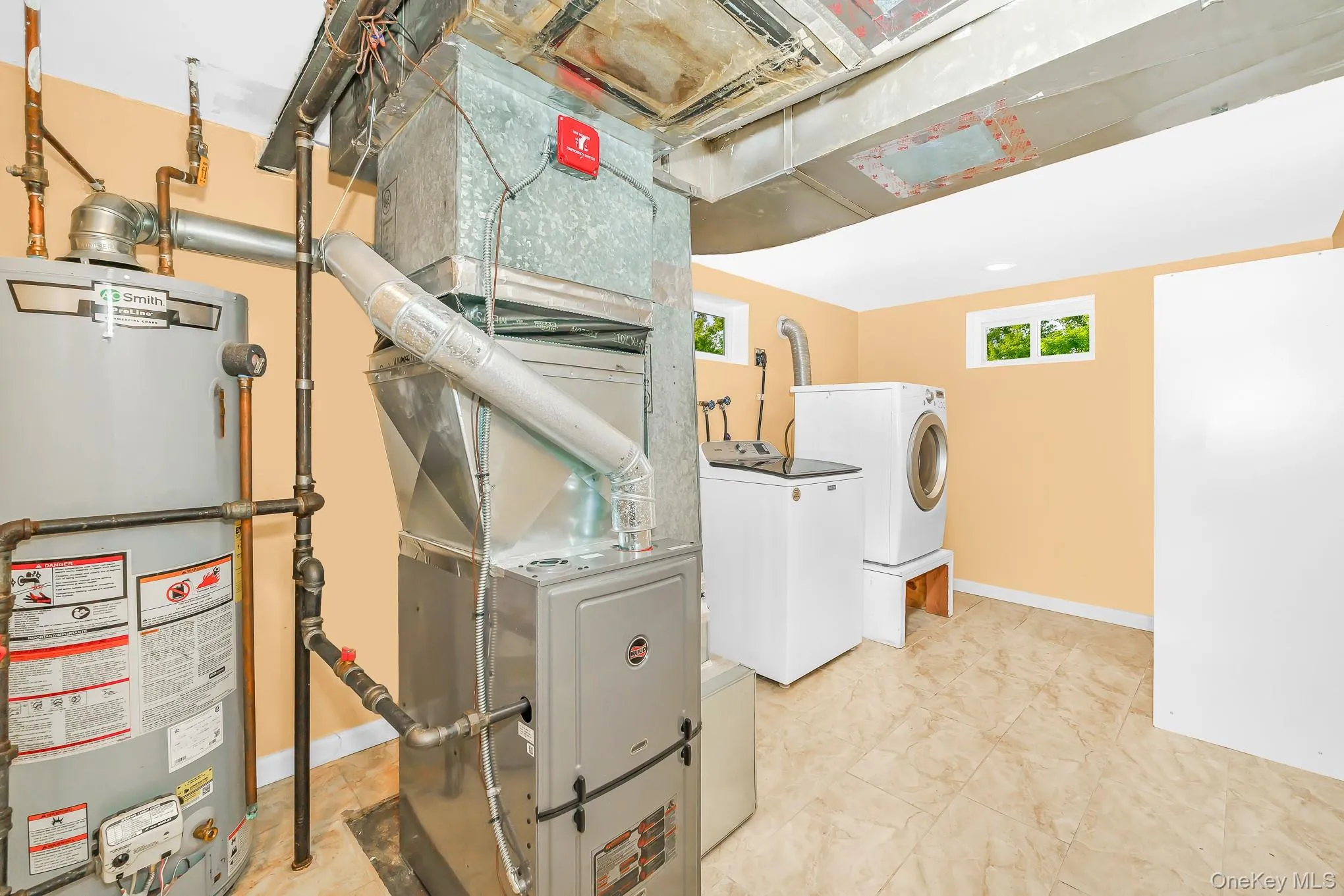 3900 Miller Place, Hempstead, NY, 3 Bedrooms Bedrooms, 6 Rooms Rooms,2 BathroomsBathrooms,Residential,For Rent,Miller,0,1030074 3900 Miller Place, Hempstead, NY, 3 Bedrooms Bedrooms, 6 Rooms Rooms,2 BathroomsBathrooms,Residential,For Rent,Miller,0,1030074