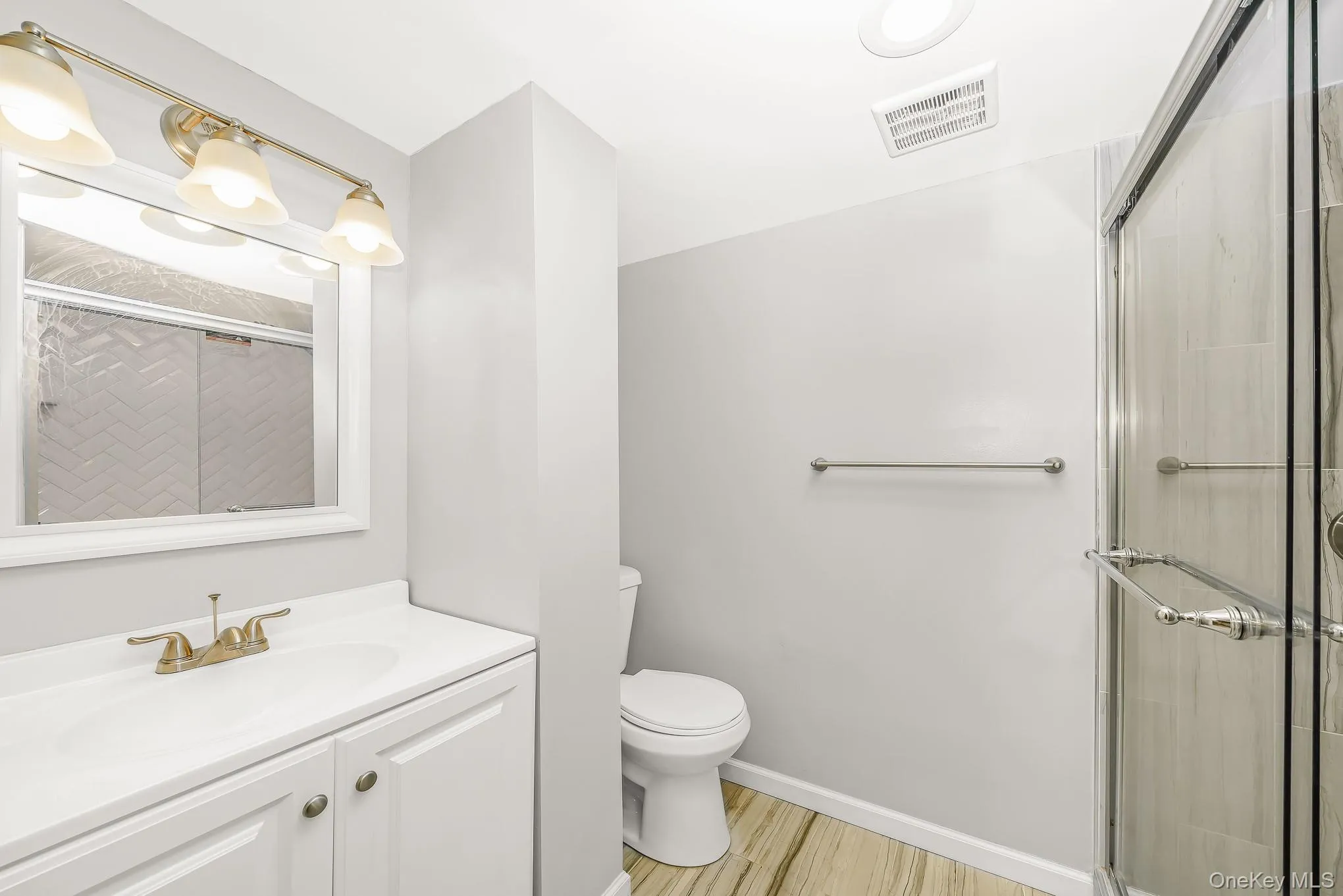 3900 Miller Place, Hempstead, NY, 3 Bedrooms Bedrooms, 6 Rooms Rooms,2 BathroomsBathrooms,Residential,For Rent,Miller,0,1030074 3900 Miller Place, Hempstead, NY, 3 Bedrooms Bedrooms, 6 Rooms Rooms,2 BathroomsBathrooms,Residential,For Rent,Miller,0,1030074