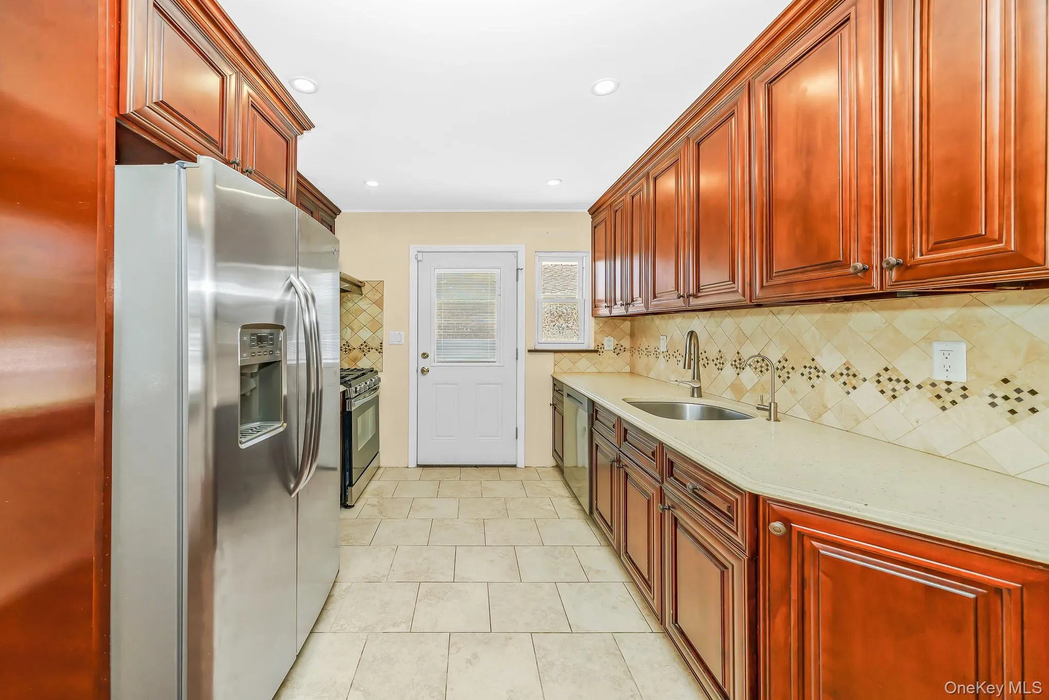 3900 Miller Place, Hempstead, NY, 3 Bedrooms Bedrooms, 6 Rooms Rooms,2 BathroomsBathrooms,Residential,For Rent,Miller,0,1030074 3900 Miller Place, Hempstead, NY, 3 Bedrooms Bedrooms, 6 Rooms Rooms,2 BathroomsBathrooms,Residential,For Rent,Miller,0,1030074