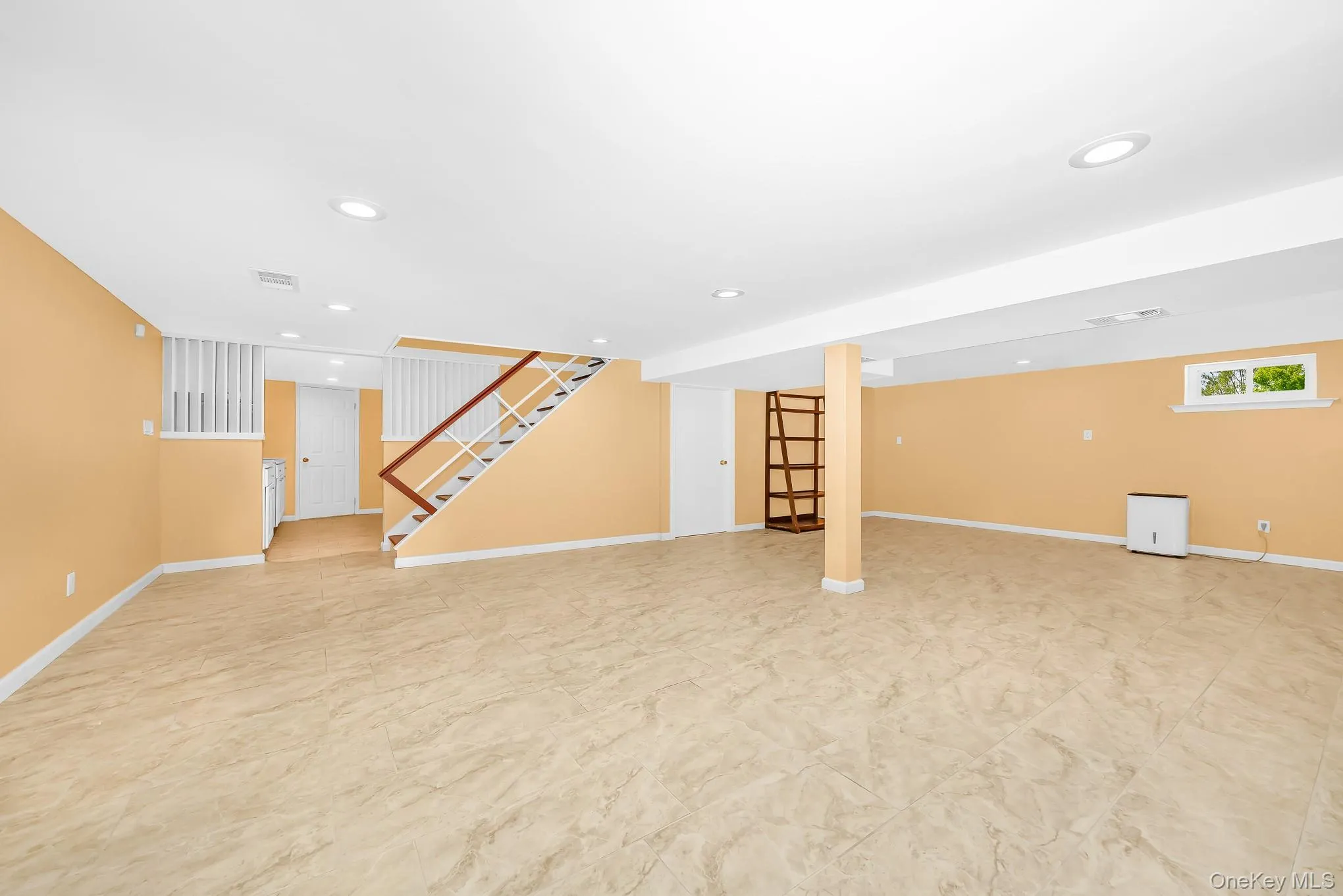 3900 Miller Place, Hempstead, NY, 3 Bedrooms Bedrooms, 6 Rooms Rooms,2 BathroomsBathrooms,Residential,For Rent,Miller,0,1030074 3900 Miller Place, Hempstead, NY, 3 Bedrooms Bedrooms, 6 Rooms Rooms,2 BathroomsBathrooms,Residential,For Rent,Miller,0,1030074
