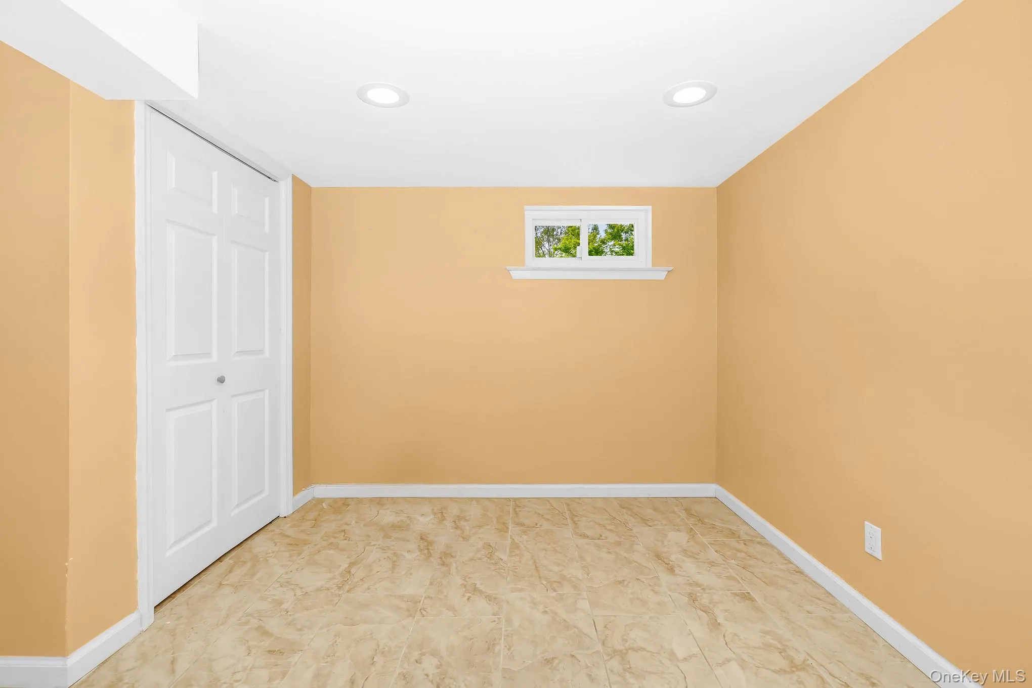 3900 Miller Place, Hempstead, NY, 3 Bedrooms Bedrooms, 6 Rooms Rooms,2 BathroomsBathrooms,Residential,For Rent,Miller,0,1030074 3900 Miller Place, Hempstead, NY, 3 Bedrooms Bedrooms, 6 Rooms Rooms,2 BathroomsBathrooms,Residential,For Rent,Miller,0,1030074