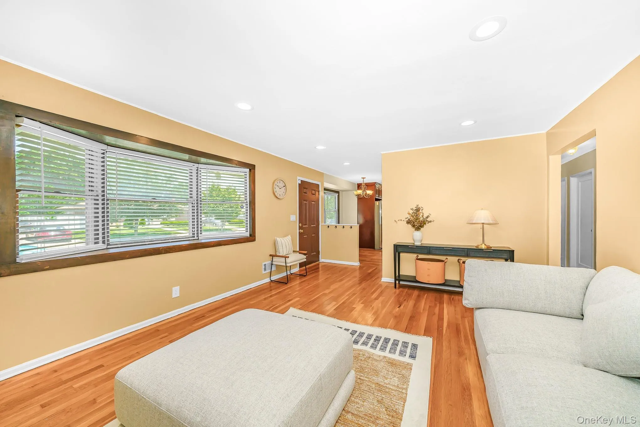 3900 Miller Place, Hempstead, NY, 3 Bedrooms Bedrooms, 6 Rooms Rooms,2 BathroomsBathrooms,Residential,For Rent,Miller,0,1030074 3900 Miller Place, Hempstead, NY, 3 Bedrooms Bedrooms, 6 Rooms Rooms,2 BathroomsBathrooms,Residential,For Rent,Miller,0,1030074