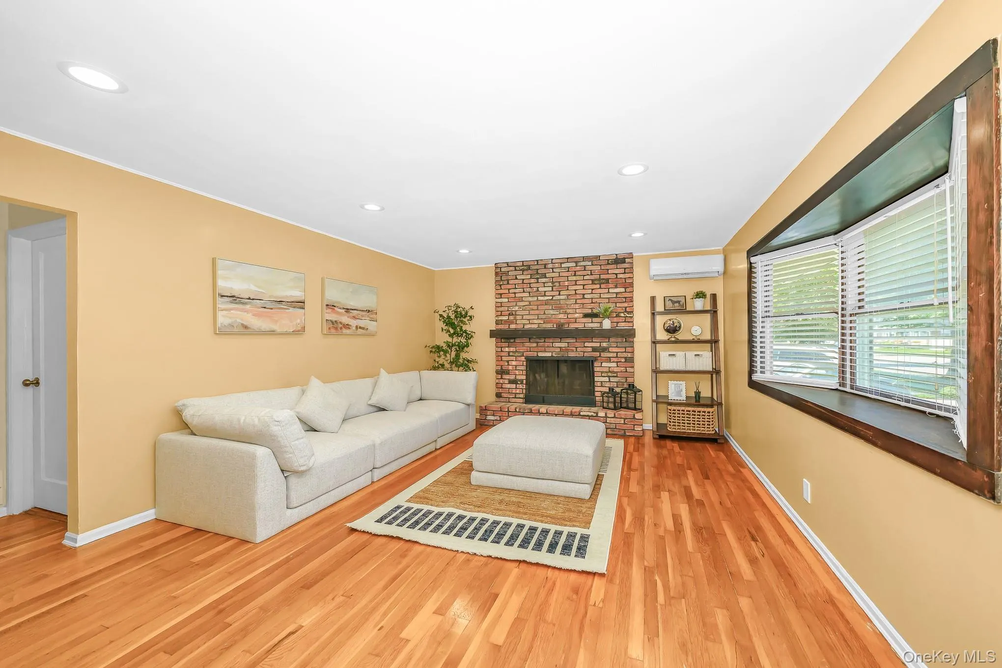 3900 Miller Place, Hempstead, NY, 3 Bedrooms Bedrooms, 6 Rooms Rooms,2 BathroomsBathrooms,Residential,For Rent,Miller,0,1030074 3900 Miller Place, Hempstead, NY, 3 Bedrooms Bedrooms, 6 Rooms Rooms,2 BathroomsBathrooms,Residential,For Rent,Miller,0,1030074