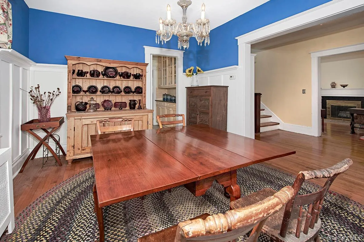Spacious Dining Room opens to the Entry Spacious Dining Room opens to the Entry