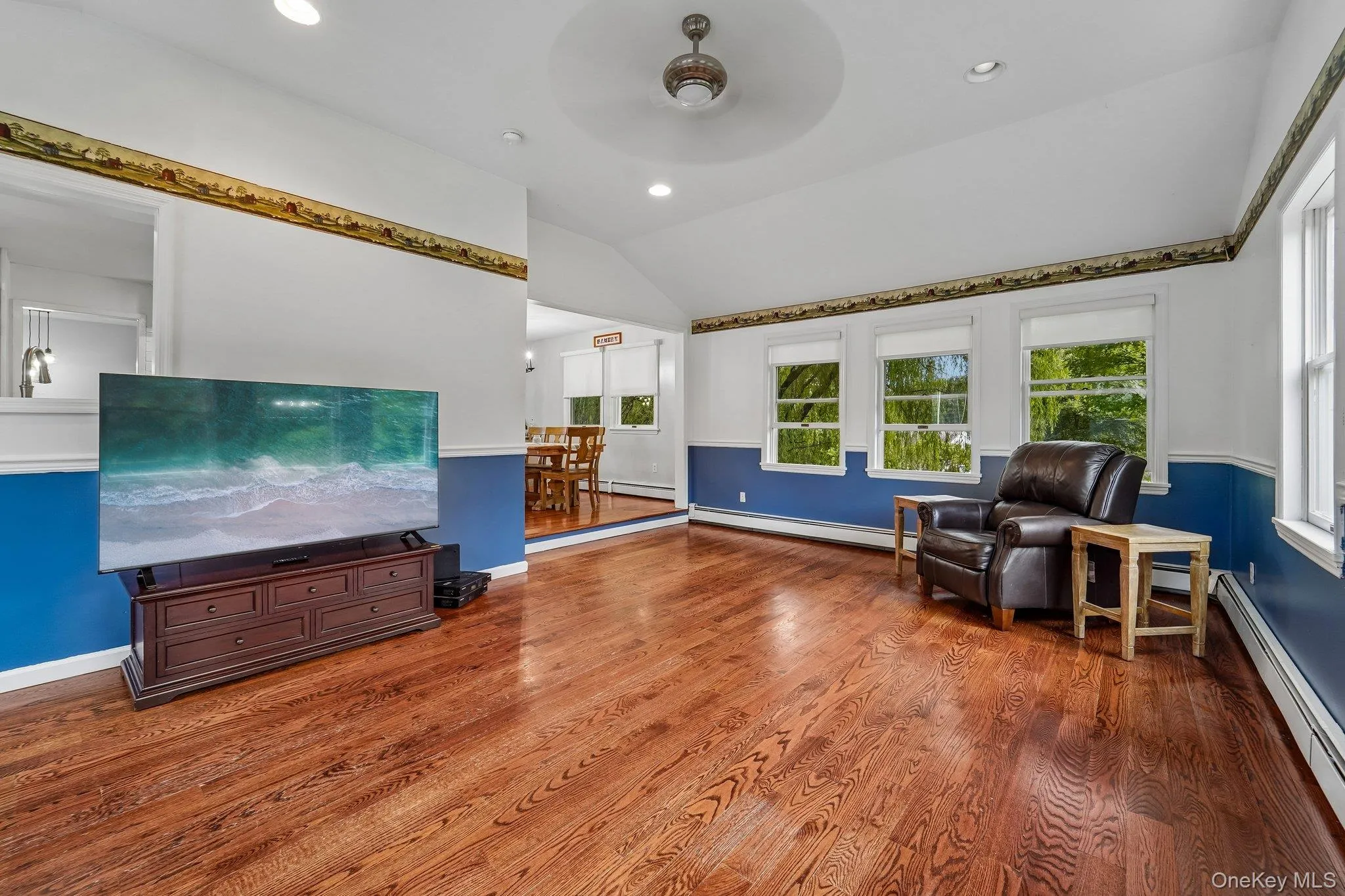 11 High Hill Avenue, Warwick (town), NY, 4 Bedrooms Bedrooms, 9 Rooms Rooms,2 BathroomsBathrooms,Residential,For Rent,High Hill,0,1030080 11 High Hill Avenue, Warwick (town), NY, 4 Bedrooms Bedrooms, 9 Rooms Rooms,2 BathroomsBathrooms,Residential,For Rent,High Hill,0,1030080
