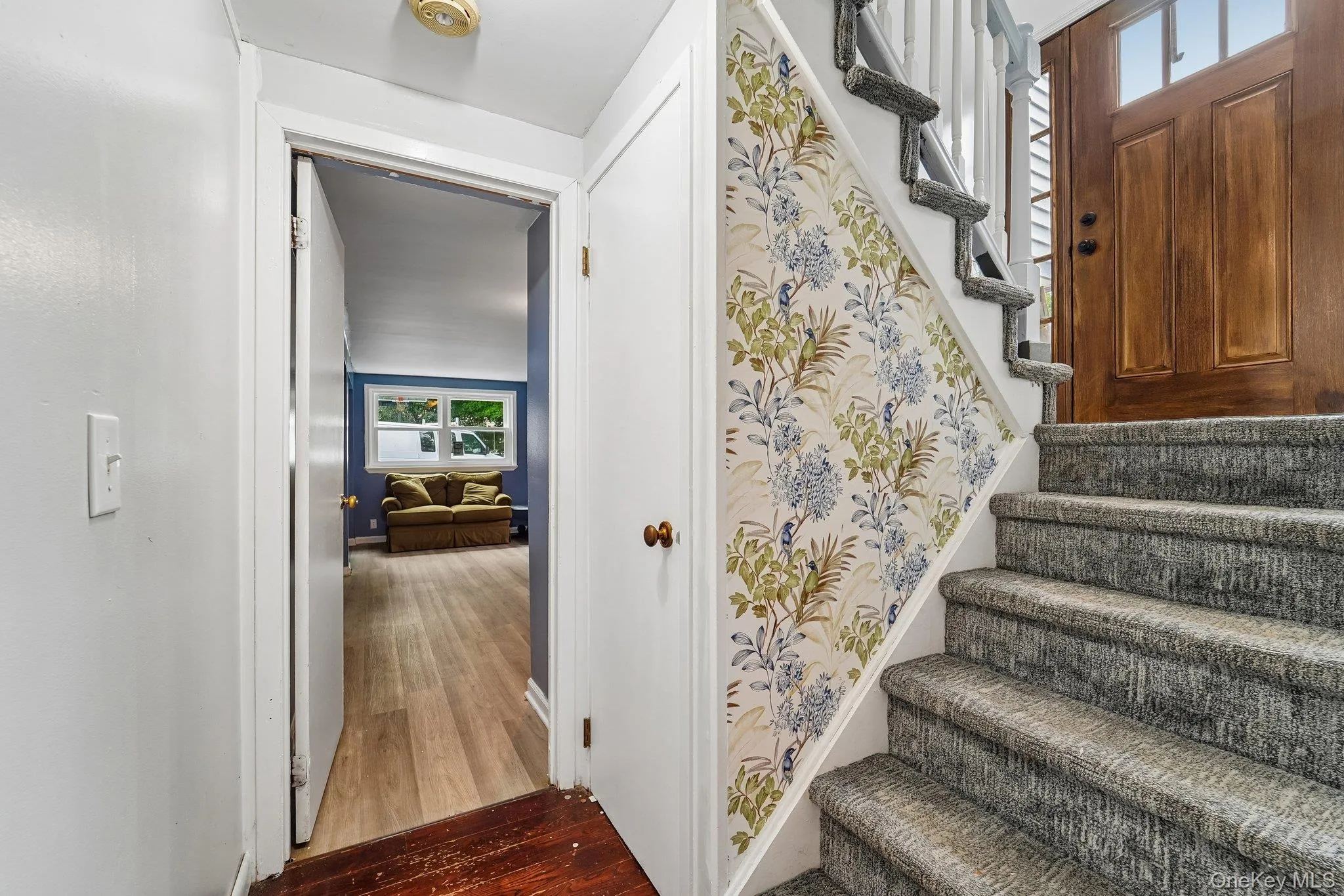 11 High Hill Avenue, Warwick (town), NY, 4 Bedrooms Bedrooms, 9 Rooms Rooms,2 BathroomsBathrooms,Residential,For Rent,High Hill,0,1030080 11 High Hill Avenue, Warwick (town), NY, 4 Bedrooms Bedrooms, 9 Rooms Rooms,2 BathroomsBathrooms,Residential,For Rent,High Hill,0,1030080