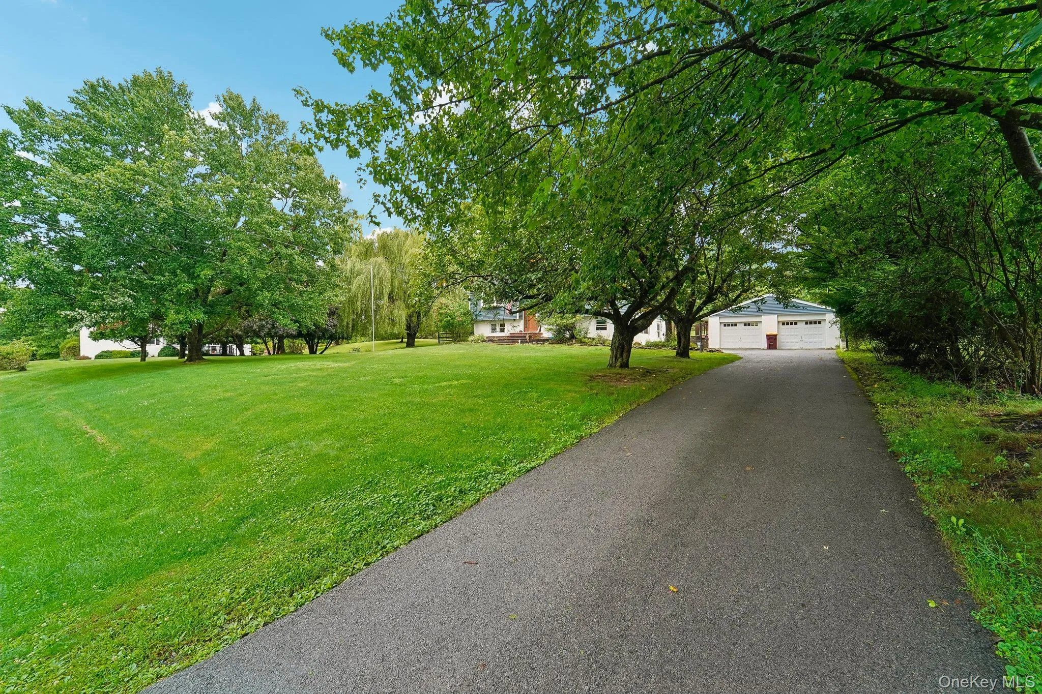 11 High Hill Avenue, Warwick (town), NY, 4 Bedrooms Bedrooms, 9 Rooms Rooms,2 BathroomsBathrooms,Residential,For Rent,High Hill,0,1030080 11 High Hill Avenue, Warwick (town), NY, 4 Bedrooms Bedrooms, 9 Rooms Rooms,2 BathroomsBathrooms,Residential,For Rent,High Hill,0,1030080