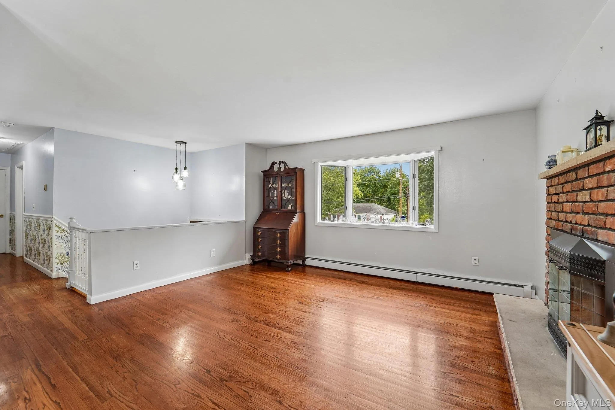 11 High Hill Avenue, Warwick (town), NY, 4 Bedrooms Bedrooms, 9 Rooms Rooms,2 BathroomsBathrooms,Residential,For Rent,High Hill,0,1030080 11 High Hill Avenue, Warwick (town), NY, 4 Bedrooms Bedrooms, 9 Rooms Rooms,2 BathroomsBathrooms,Residential,For Rent,High Hill,0,1030080