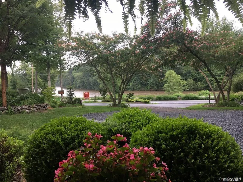 718 River Road, Montgomery, NY, 2 Bedrooms Bedrooms, 6 Rooms Rooms,2 BathroomsBathrooms,Residential Lease,For Rent,River,0,1030087 718 River Road, Montgomery, NY, 2 Bedrooms Bedrooms, 6 Rooms Rooms,2 BathroomsBathrooms,Residential Lease,For Rent,River,0,1030087