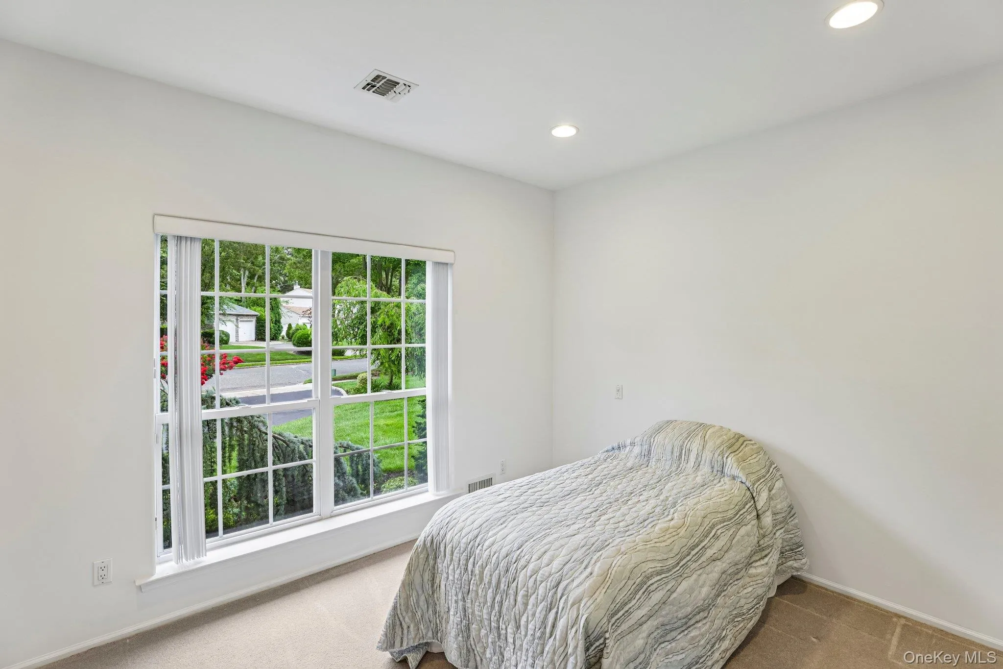 75 Arbor Field Way, Brookhaven, NY, 4 Bedrooms Bedrooms, 9 Rooms Rooms,3 BathroomsBathrooms,Residential,For Rent,Arbor Field,0,1030092 75 Arbor Field Way, Brookhaven, NY, 4 Bedrooms Bedrooms, 9 Rooms Rooms,3 BathroomsBathrooms,Residential,For Rent,Arbor Field,0,1030092