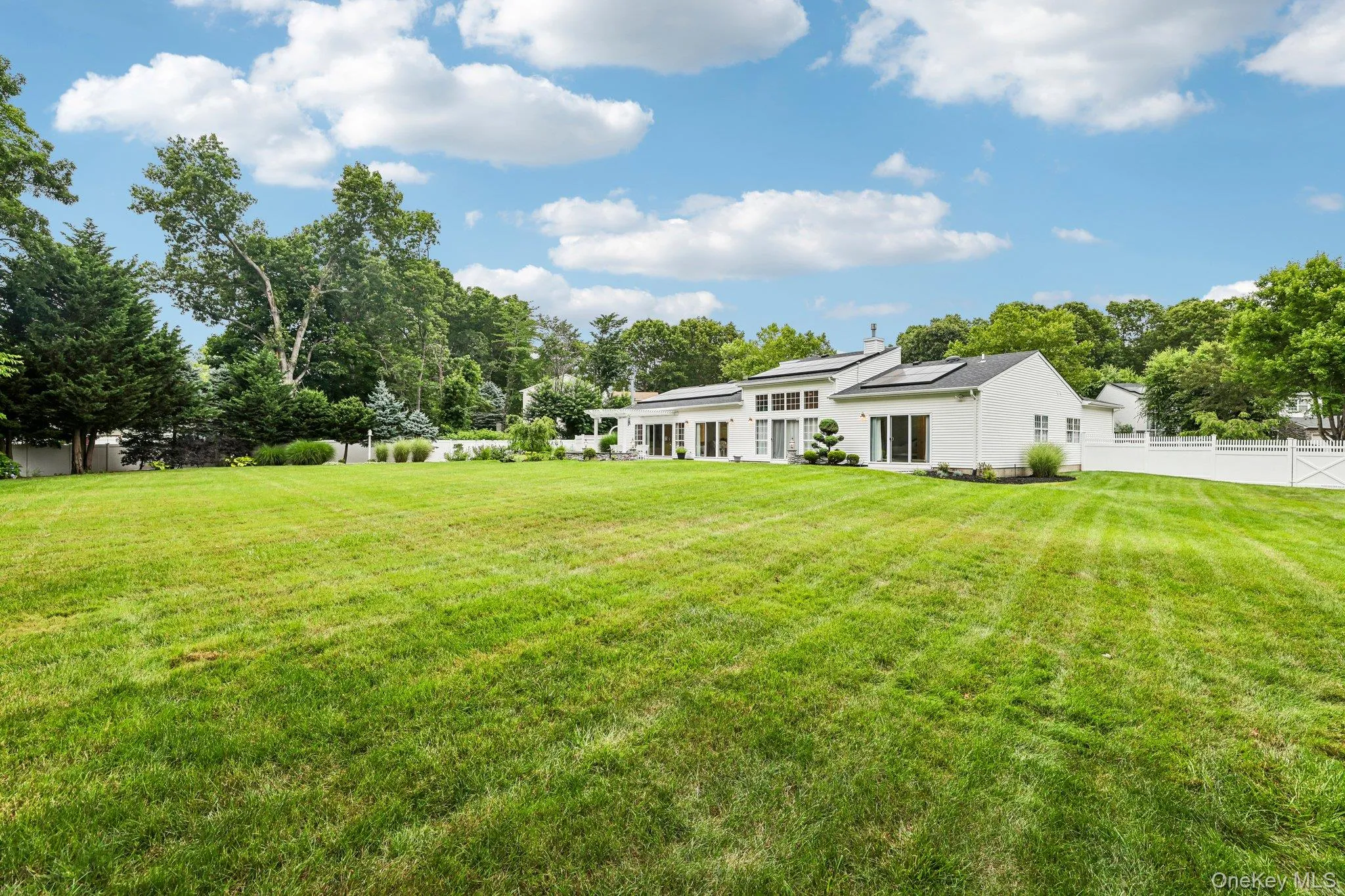 75 Arbor Field Way, Brookhaven, NY, 4 Bedrooms Bedrooms, 9 Rooms Rooms,3 BathroomsBathrooms,Residential,For Rent,Arbor Field,0,1030092 75 Arbor Field Way, Brookhaven, NY, 4 Bedrooms Bedrooms, 9 Rooms Rooms,3 BathroomsBathrooms,Residential,For Rent,Arbor Field,0,1030092