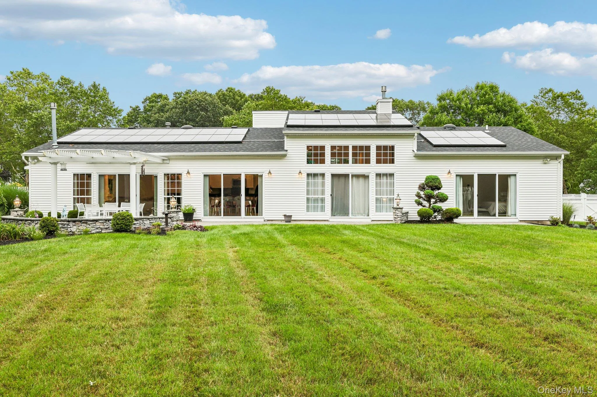 75 Arbor Field Way, Brookhaven, NY, 4 Bedrooms Bedrooms, 9 Rooms Rooms,3 BathroomsBathrooms,Residential,For Rent,Arbor Field,0,1030092 75 Arbor Field Way, Brookhaven, NY, 4 Bedrooms Bedrooms, 9 Rooms Rooms,3 BathroomsBathrooms,Residential,For Rent,Arbor Field,0,1030092