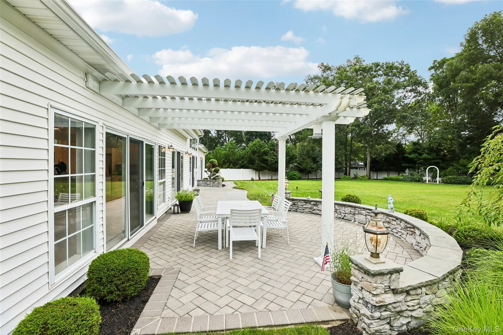 75 Arbor Field Way, Brookhaven, NY, 4 Bedrooms Bedrooms, 9 Rooms Rooms,3 BathroomsBathrooms,Residential,For Rent,Arbor Field,0,1030092 75 Arbor Field Way, Brookhaven, NY, 4 Bedrooms Bedrooms, 9 Rooms Rooms,3 BathroomsBathrooms,Residential,For Rent,Arbor Field,0,1030092