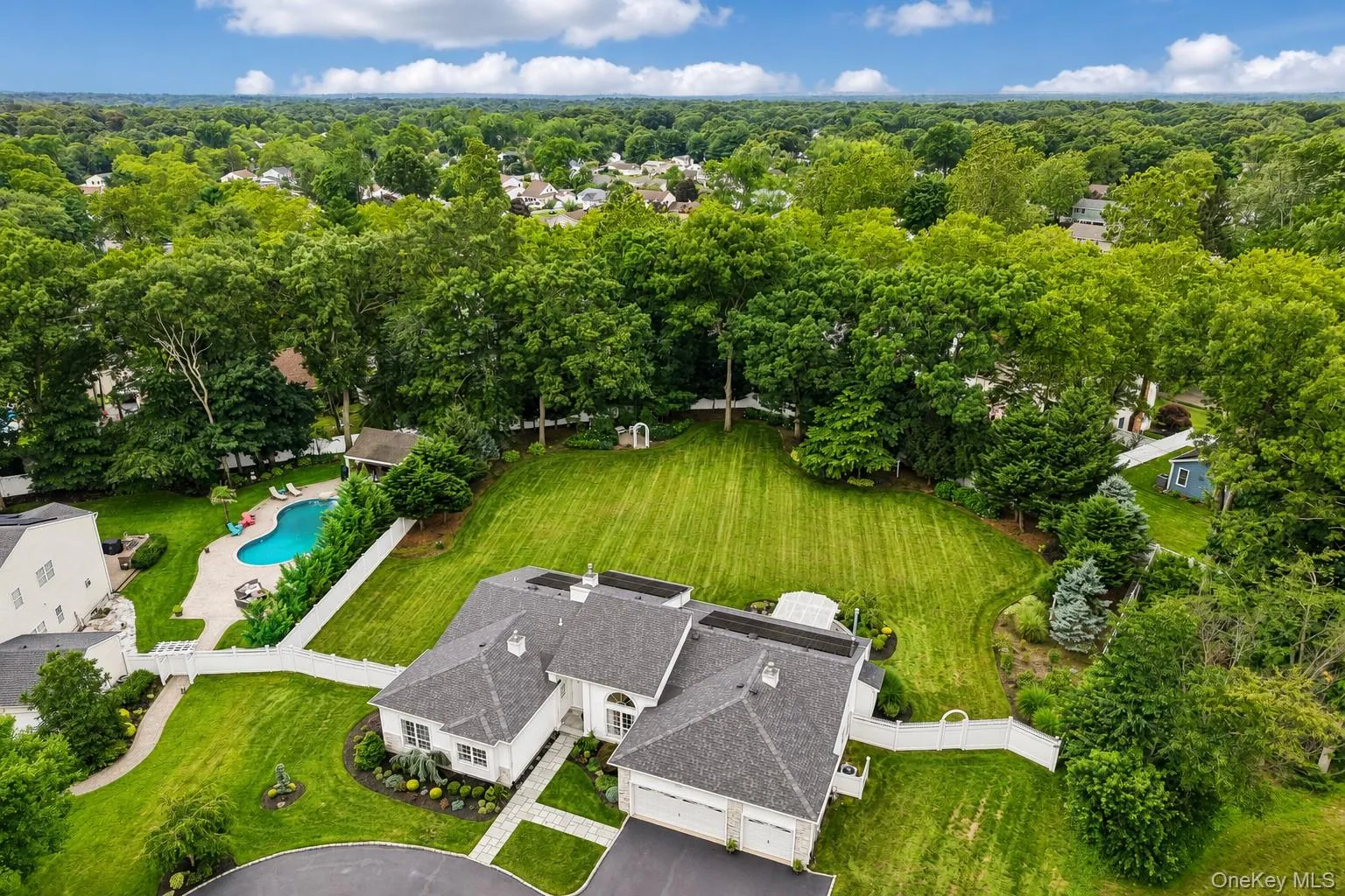 75 Arbor Field Way, Brookhaven, NY, 4 Bedrooms Bedrooms, 9 Rooms Rooms,3 BathroomsBathrooms,Residential,For Rent,Arbor Field,0,1030092 75 Arbor Field Way, Brookhaven, NY, 4 Bedrooms Bedrooms, 9 Rooms Rooms,3 BathroomsBathrooms,Residential,For Rent,Arbor Field,0,1030092
