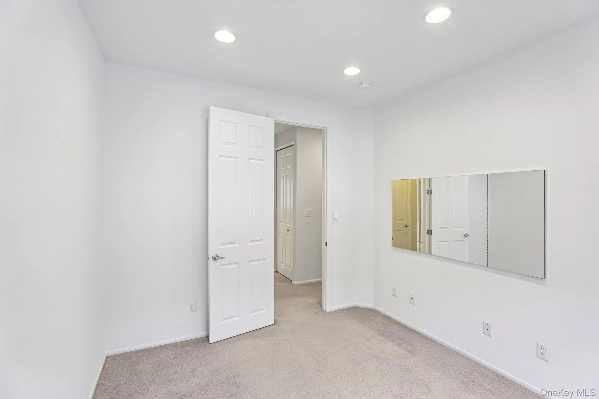 75 Arbor Field Way, Brookhaven, NY, 4 Bedrooms Bedrooms, 9 Rooms Rooms,3 BathroomsBathrooms,Residential,For Rent,Arbor Field,0,1030092 75 Arbor Field Way, Brookhaven, NY, 4 Bedrooms Bedrooms, 9 Rooms Rooms,3 BathroomsBathrooms,Residential,For Rent,Arbor Field,0,1030092